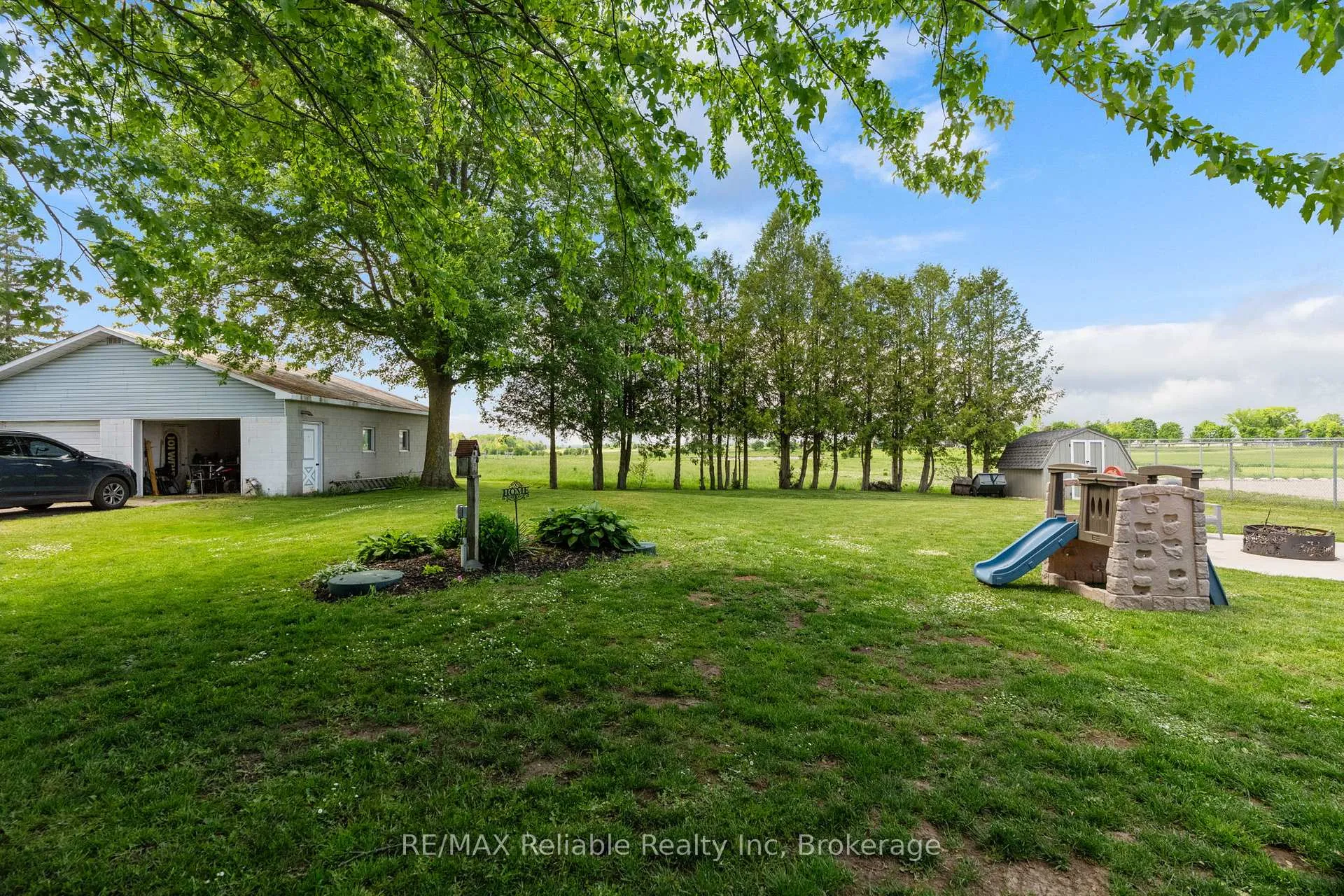 Photo 40 of 81539 North Line, Huron East, McKillop — HOMEH