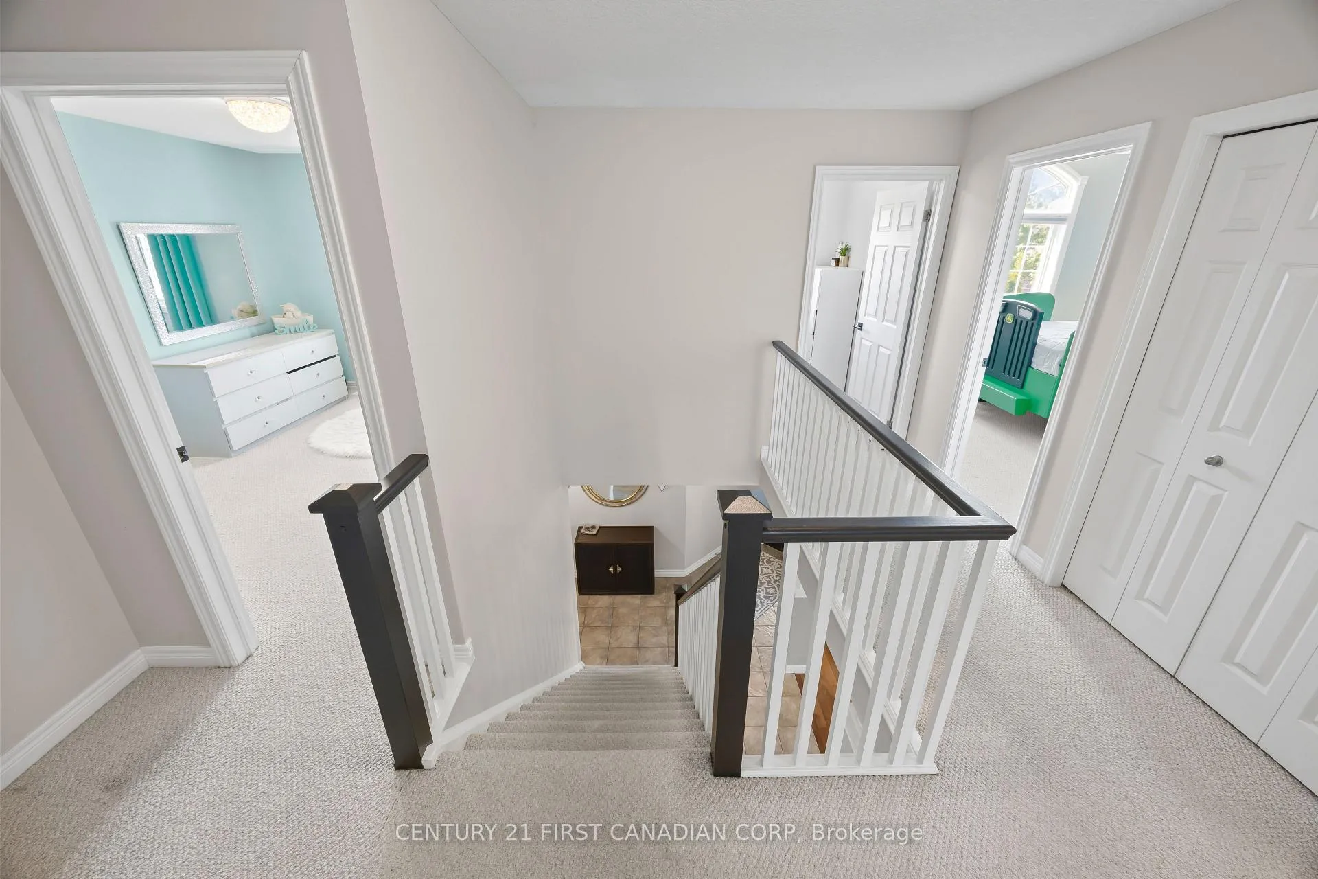 Photo 21 of 1204 Meadowvale Drive, London, South K — HOMEH