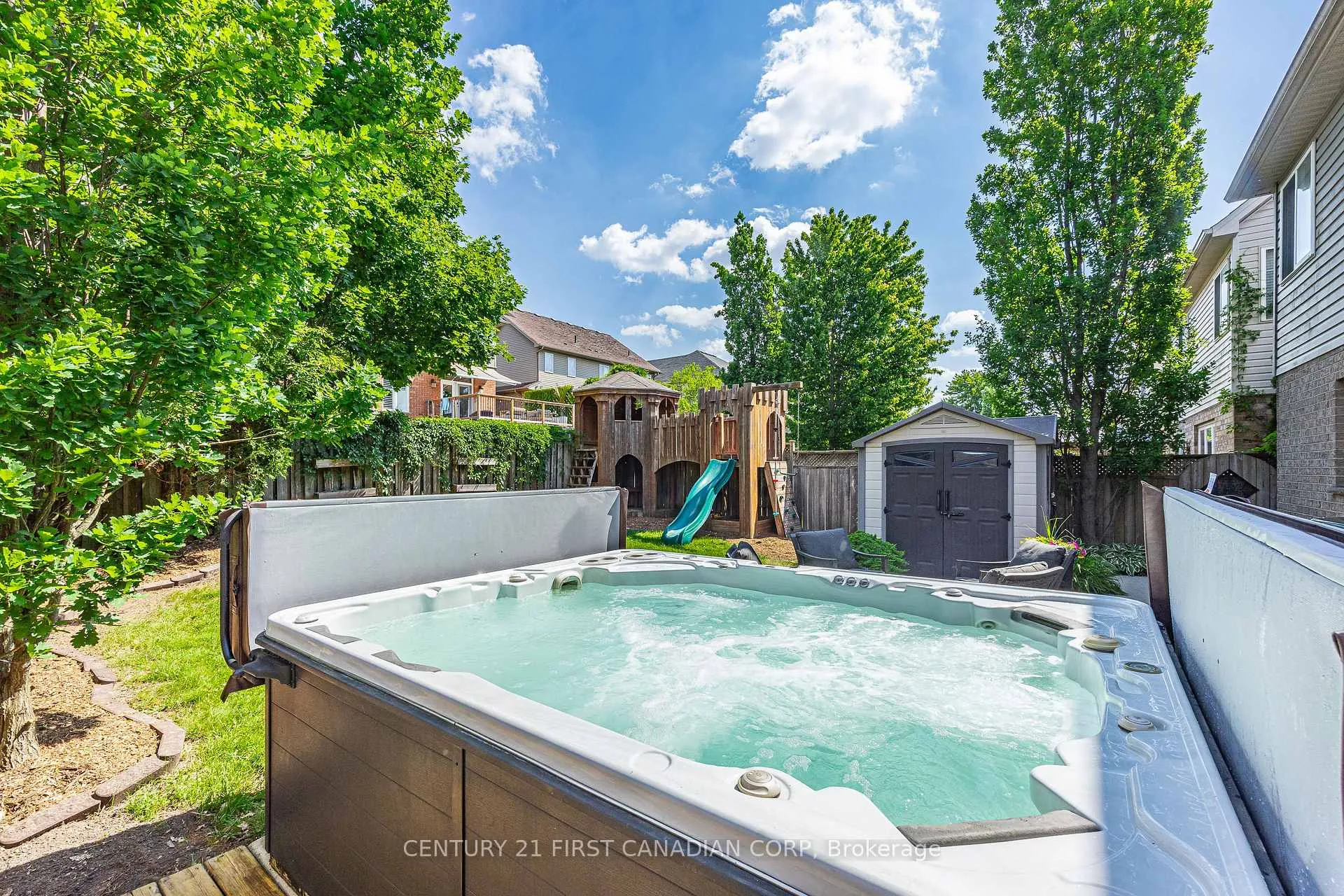Photo 43 of 1204 Meadowvale Drive, London, South K — HOMEH