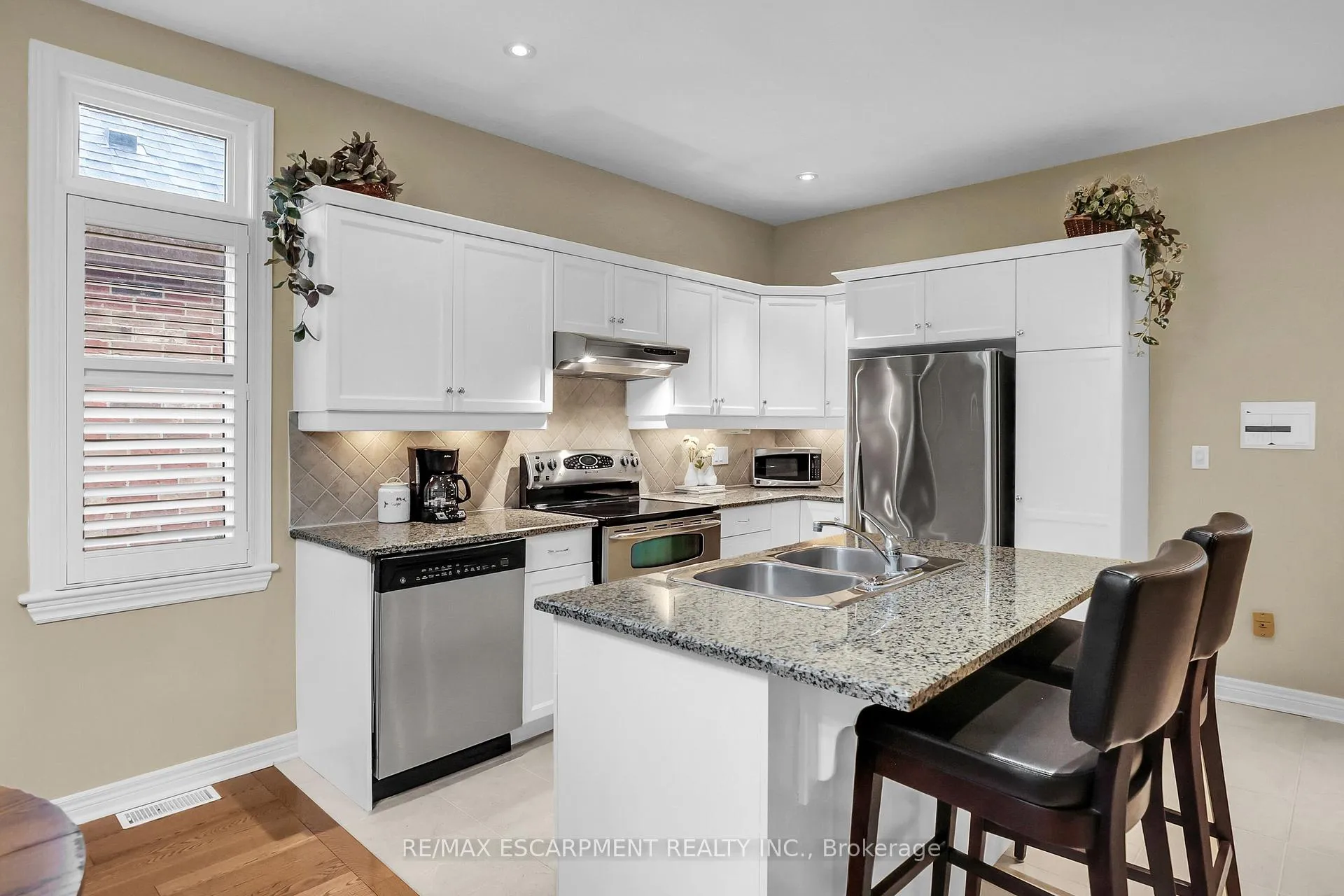 Photo 5 of Unit 4, 8 Muscat Drive, Grimsby, Grimsby East — HOMEH
