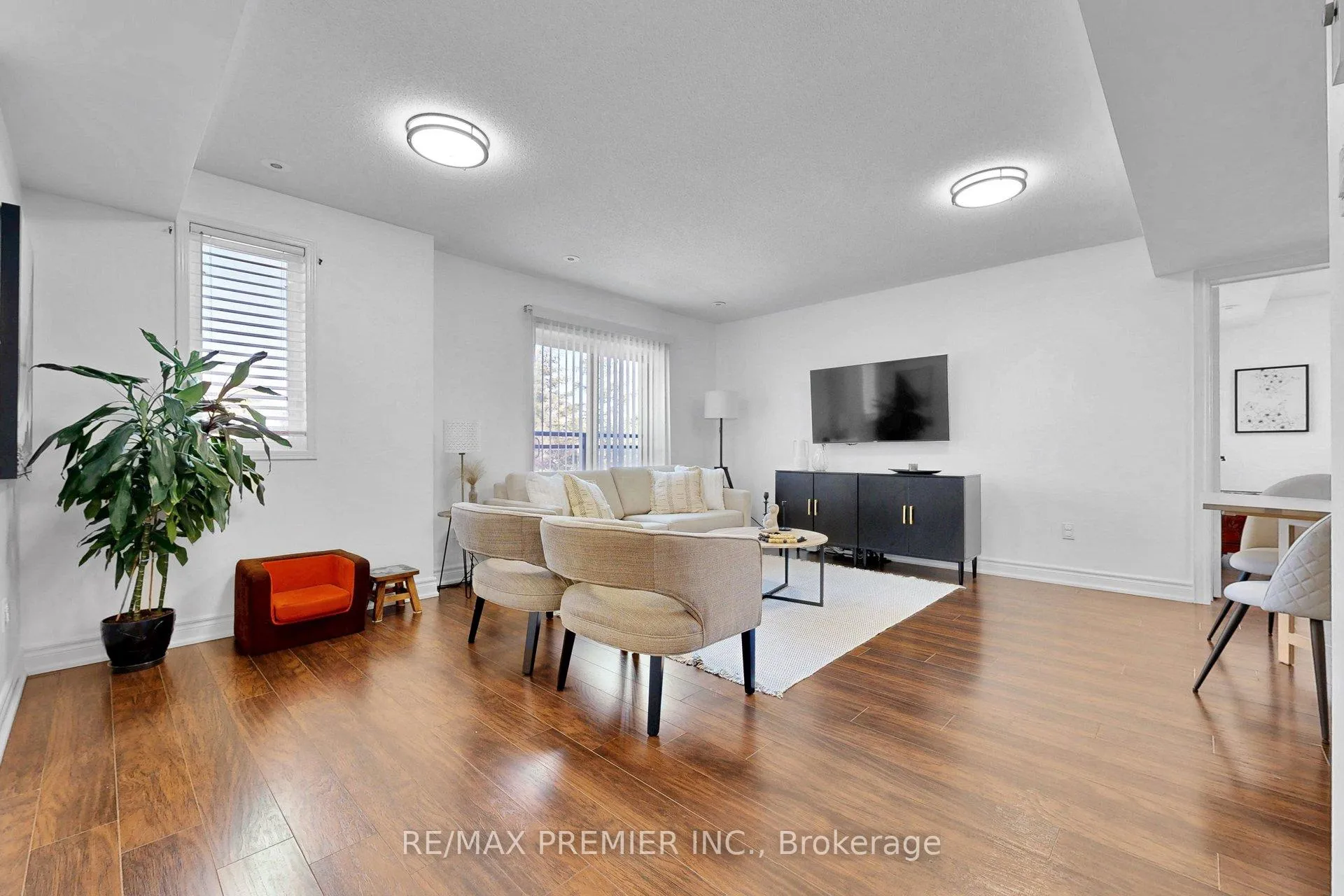 Photo 4 of Unit 55, 2265 Bur Oak Avenue, Markham, Greensborough — HOMEH