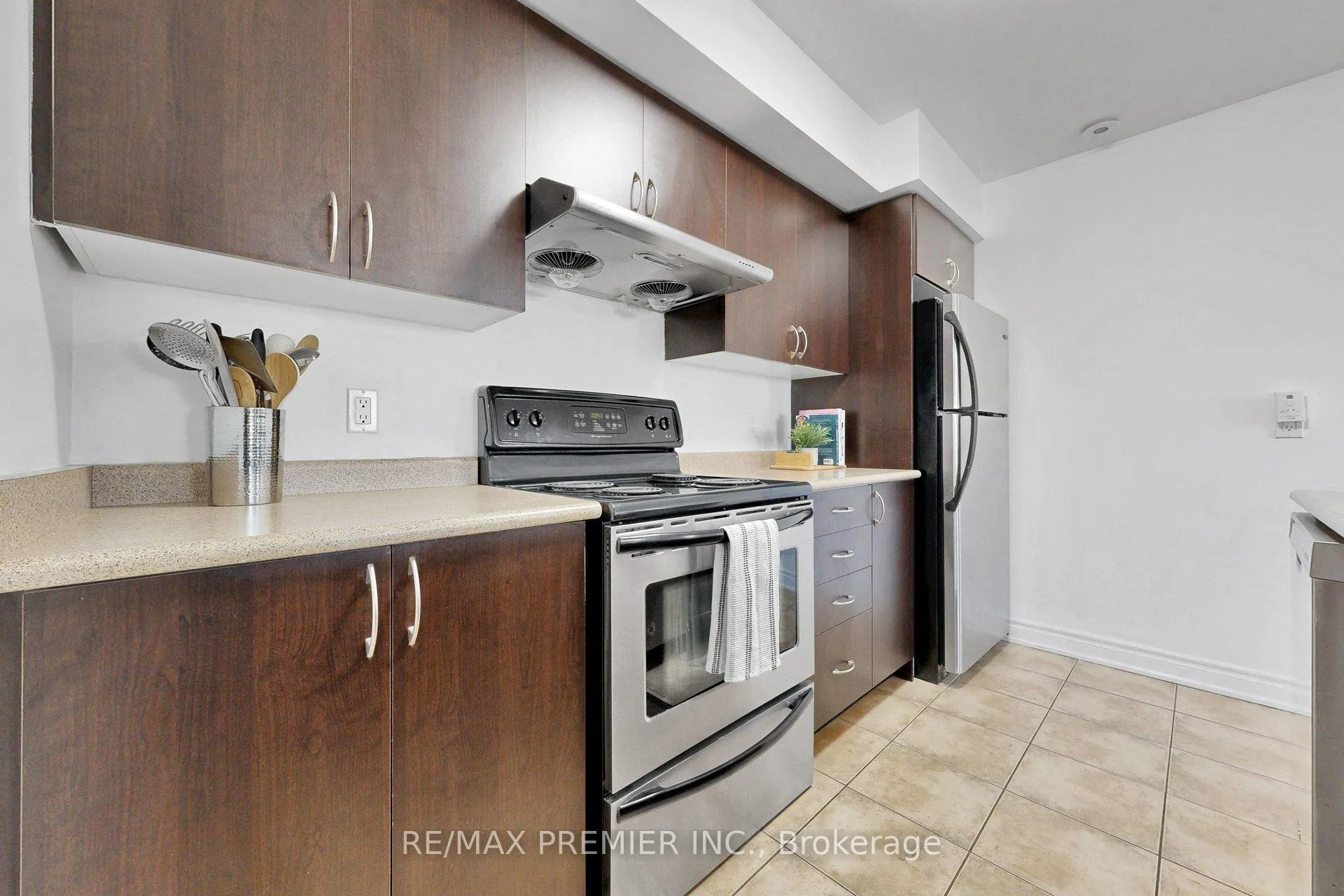 Photo 14 of Unit 55, 2265 Bur Oak Avenue, Markham, Greensborough — HOMEH