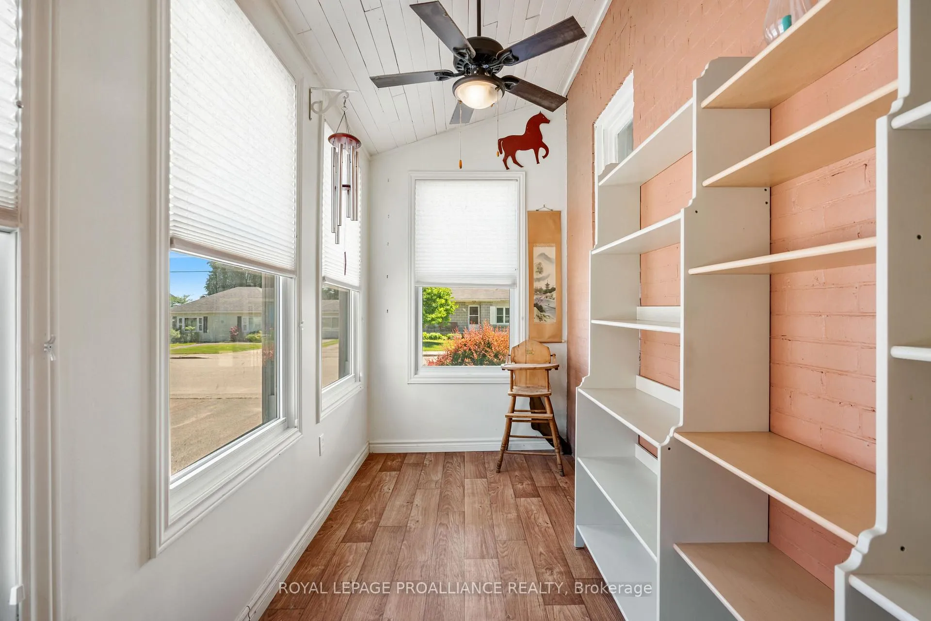 Photo 14 of 568 James Street W, Prescott — HOMEH