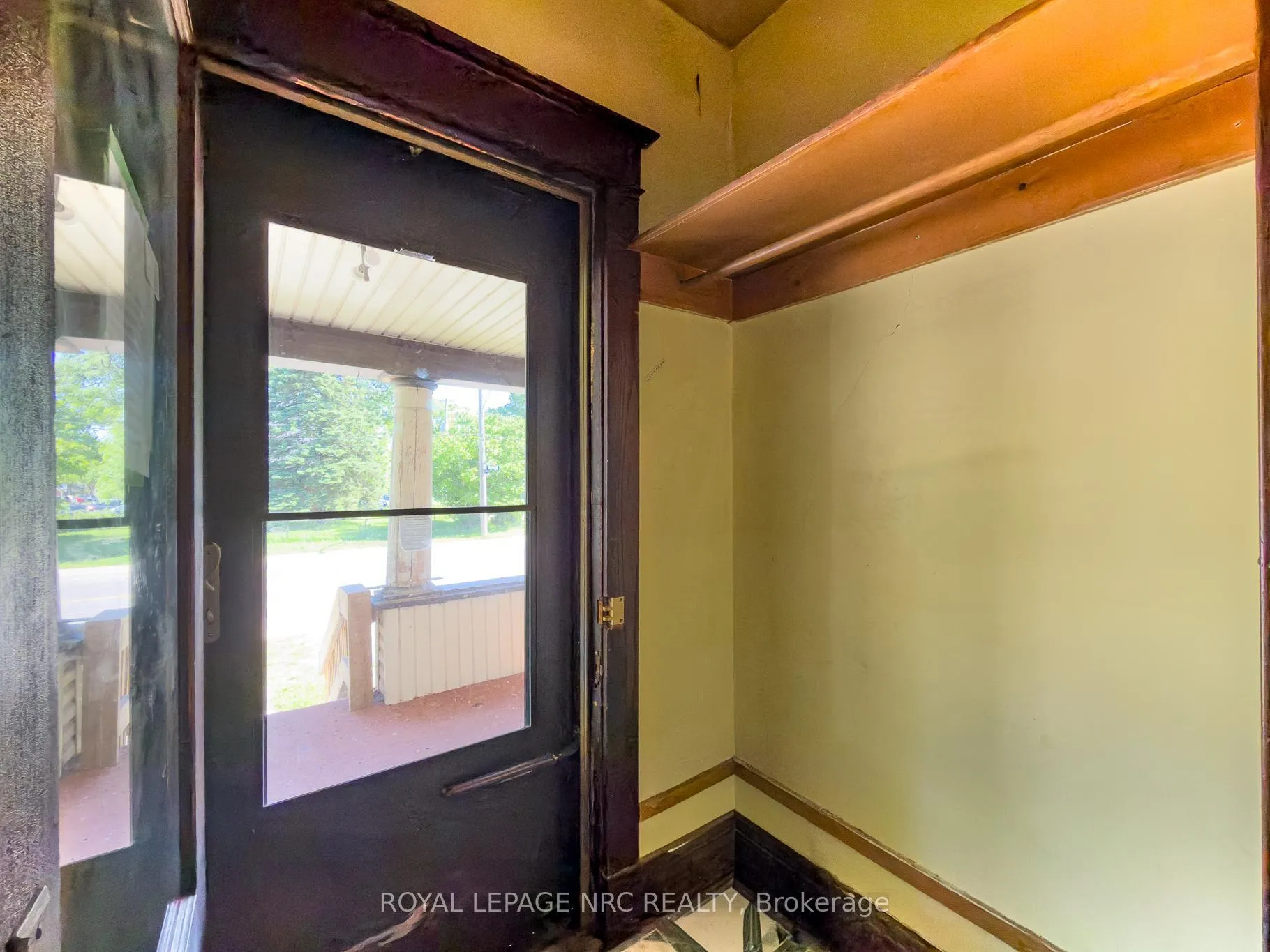 Photo 8 of 5108 Mcrae Street, Niagara Falls, Cherrywood — HOMEH