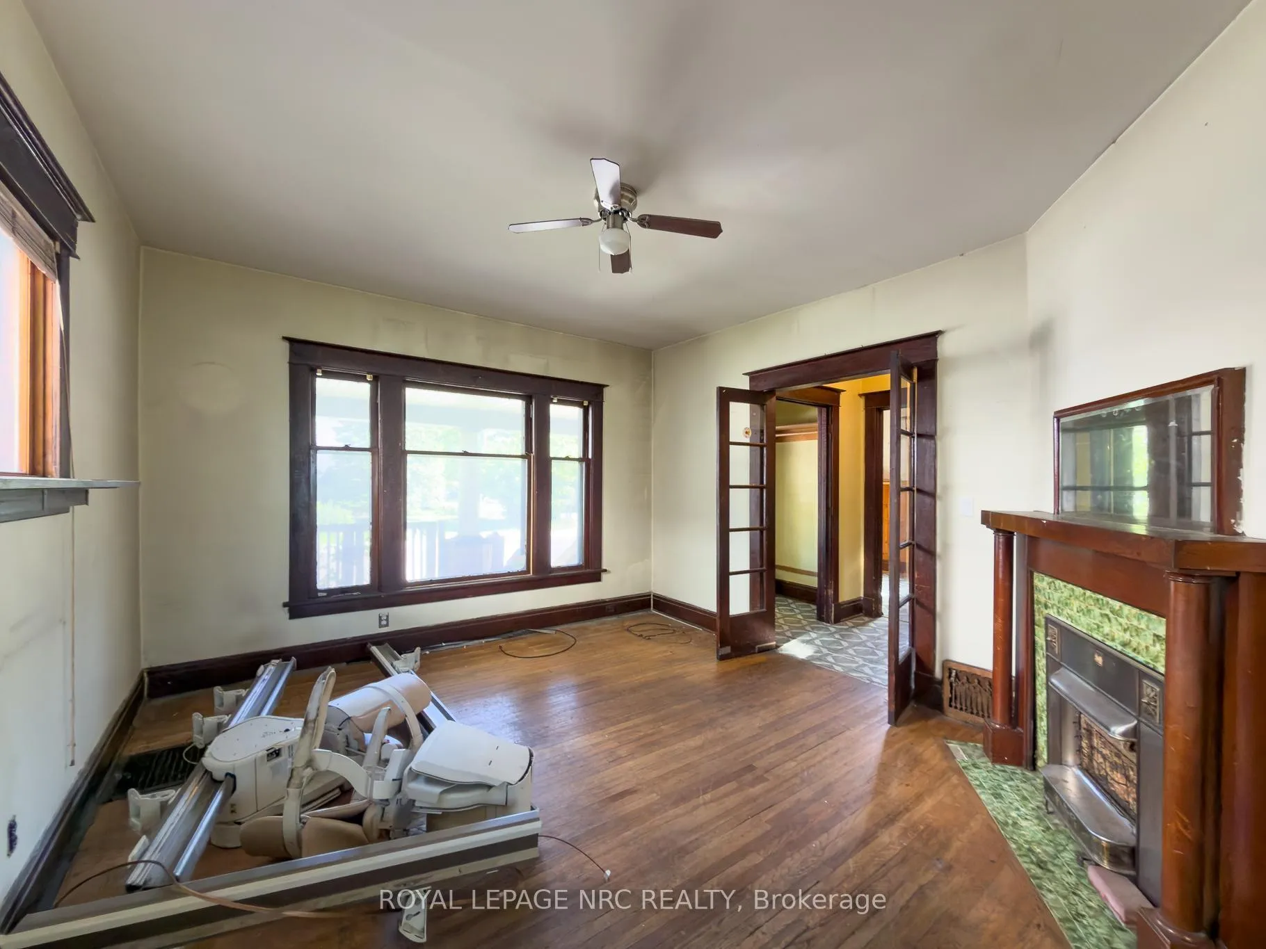 Photo 9 of 5108 Mcrae Street, Niagara Falls, Cherrywood — HOMEH