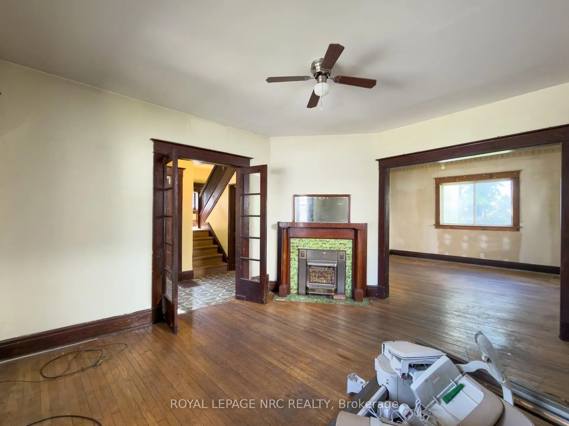 Photo 10 of 5108 Mcrae Street, Niagara Falls, Cherrywood — HOMEH