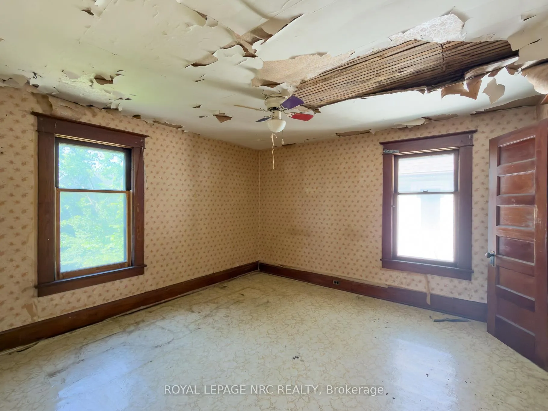 Photo 22 of 5108 Mcrae Street, Niagara Falls, Cherrywood — HOMEH