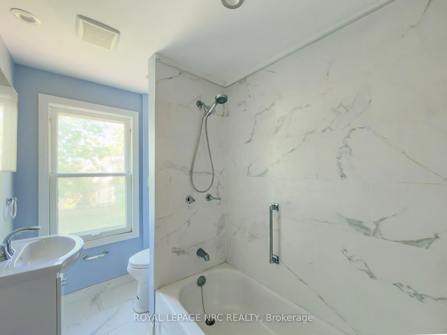 Photo 27 of 5108 Mcrae Street, Niagara Falls, Cherrywood — HOMEH