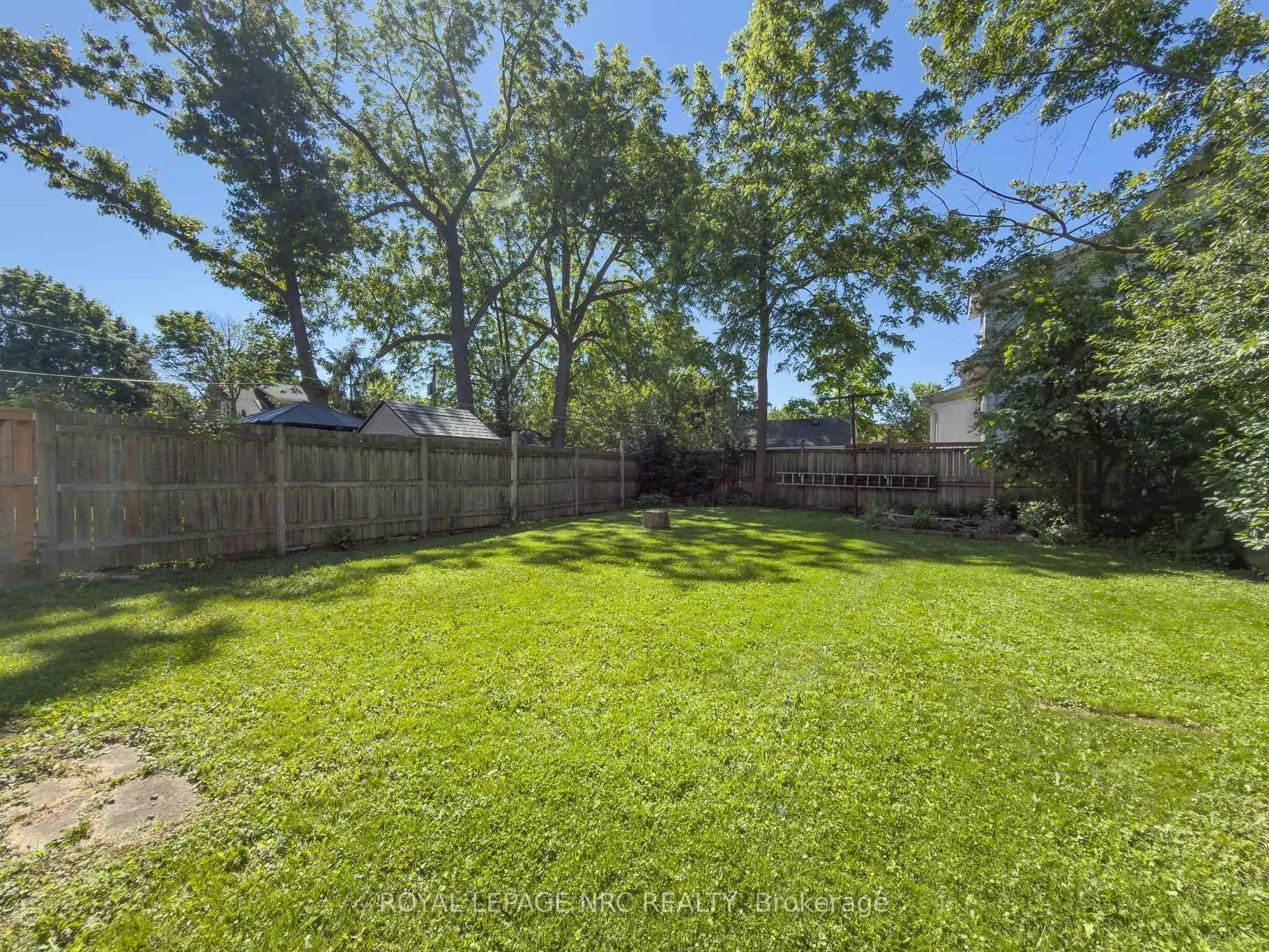 Photo 30 of 5108 Mcrae Street, Niagara Falls, Cherrywood — HOMEH