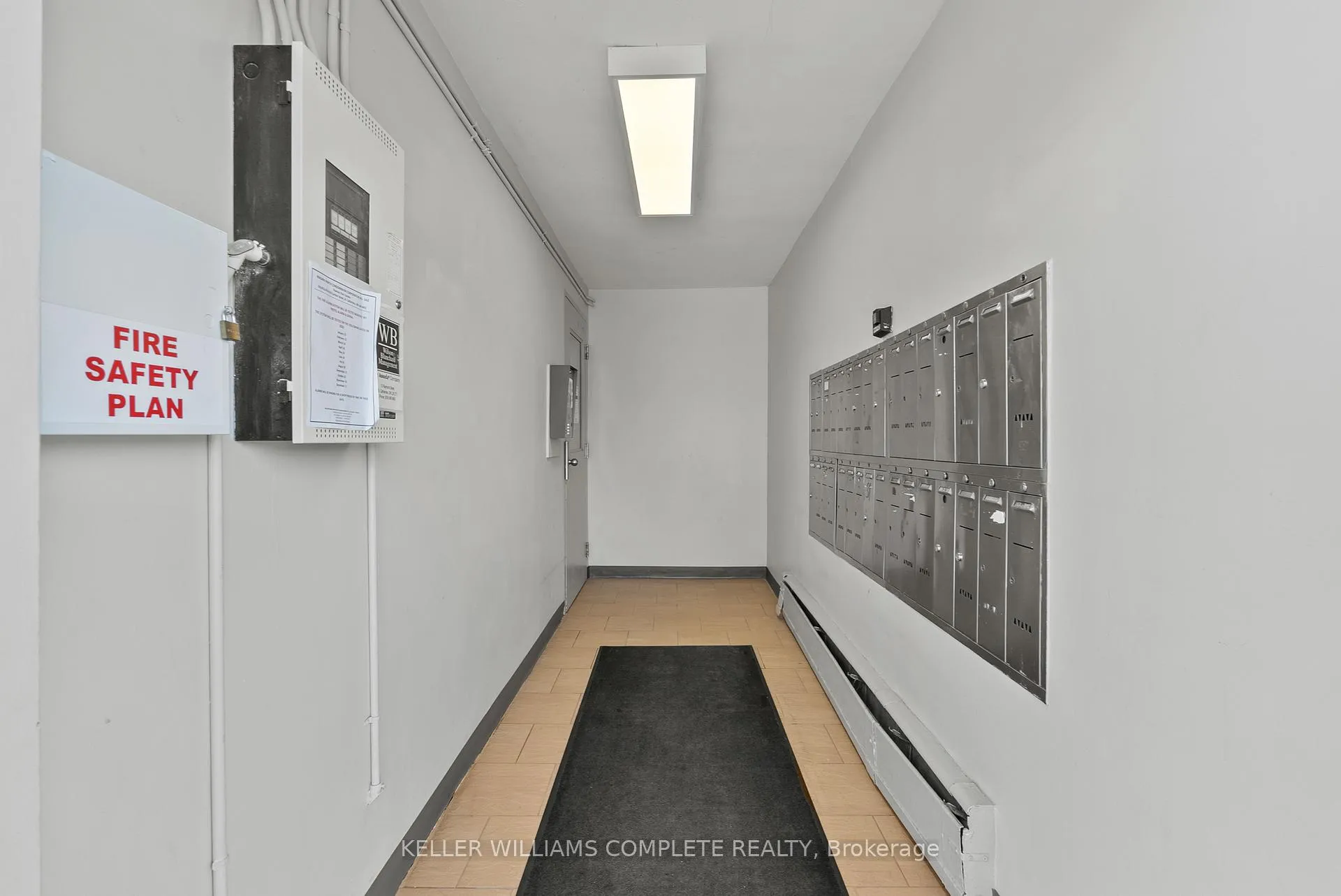 Photo 4 of Unit 37, 456 Carlton Street, St. Catharines, Facer — HOMEH