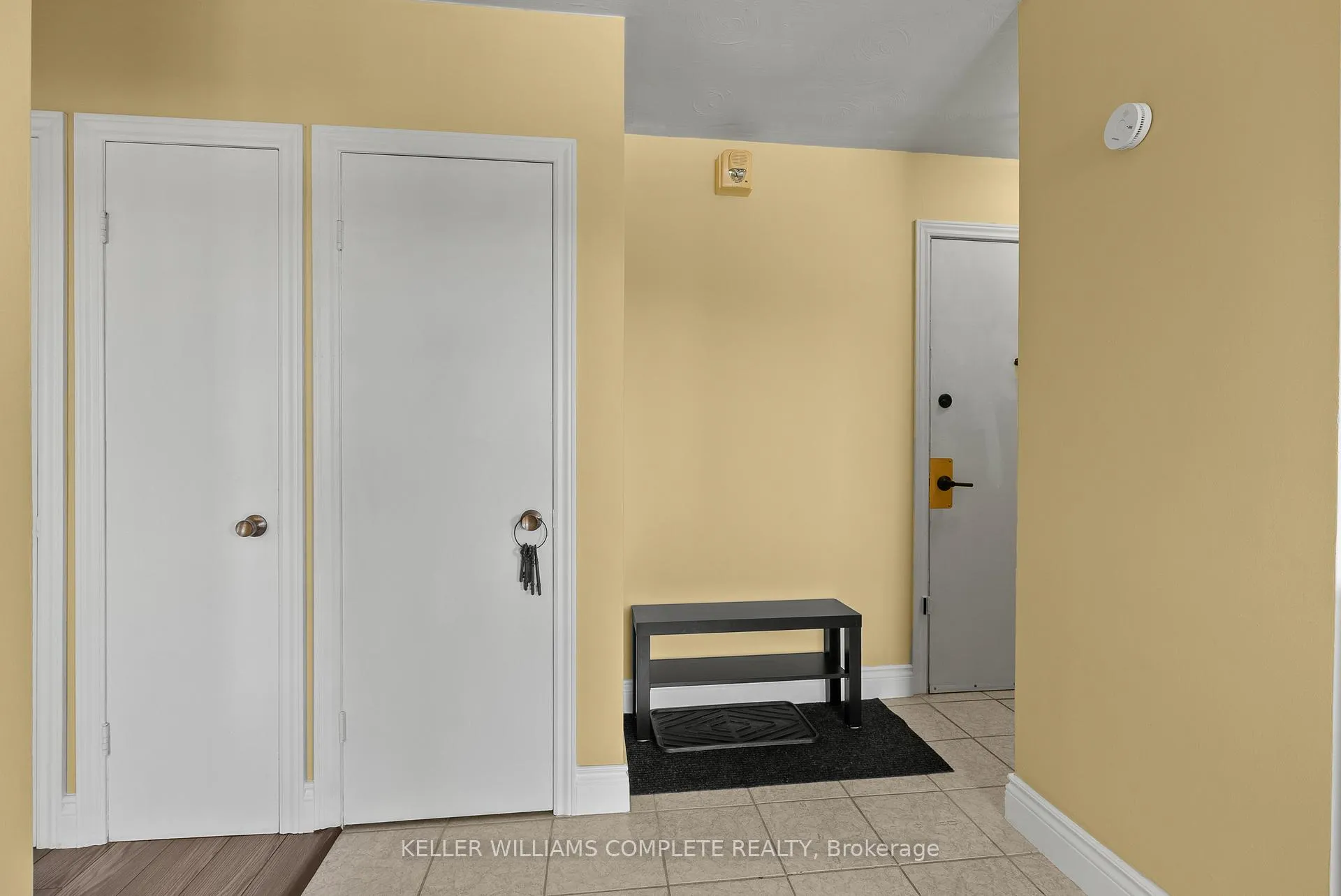 Photo 7 of Unit 37, 456 Carlton Street, St. Catharines, Facer — HOMEH