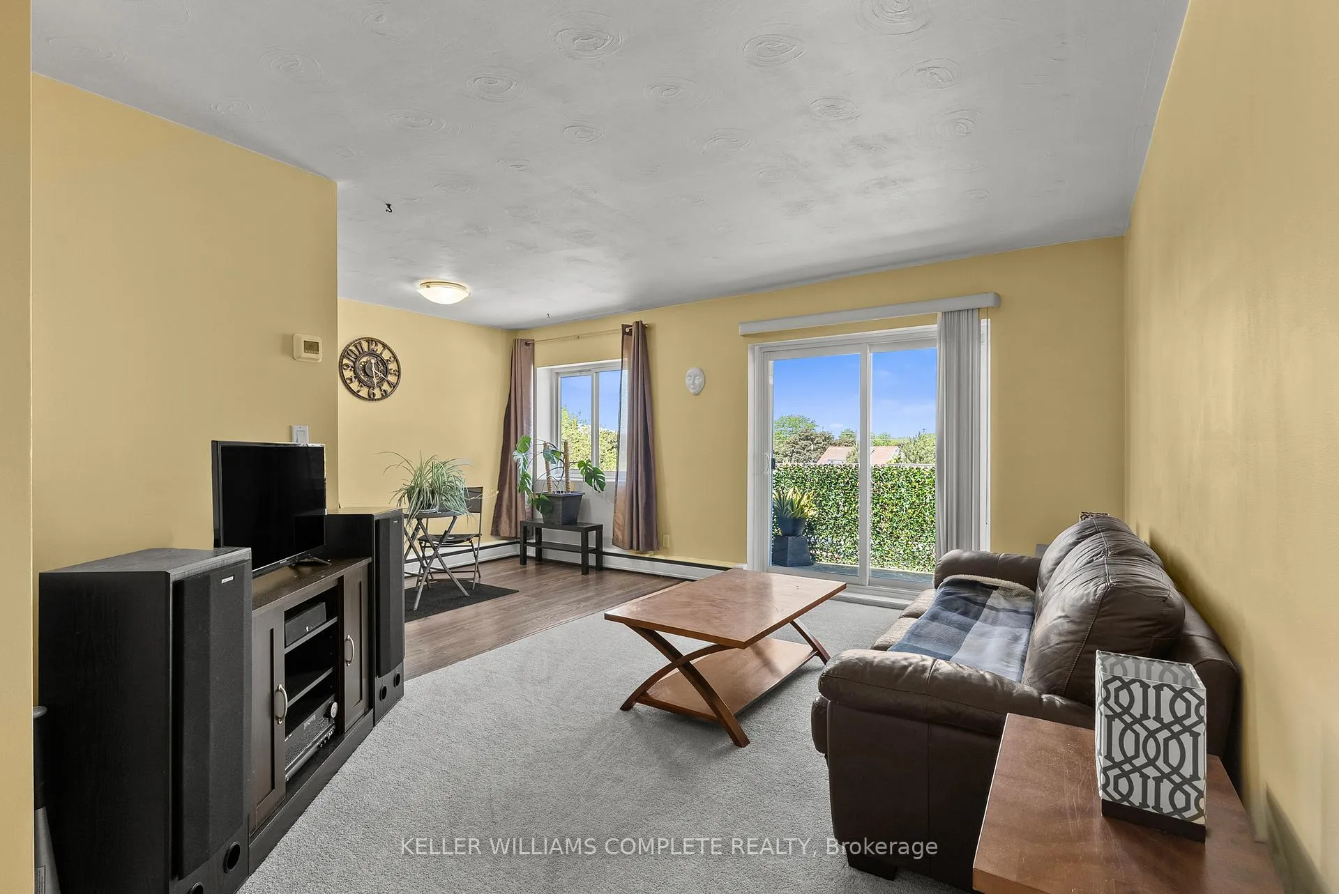 Photo 9 of Unit 37, 456 Carlton Street, St. Catharines, Facer — HOMEH