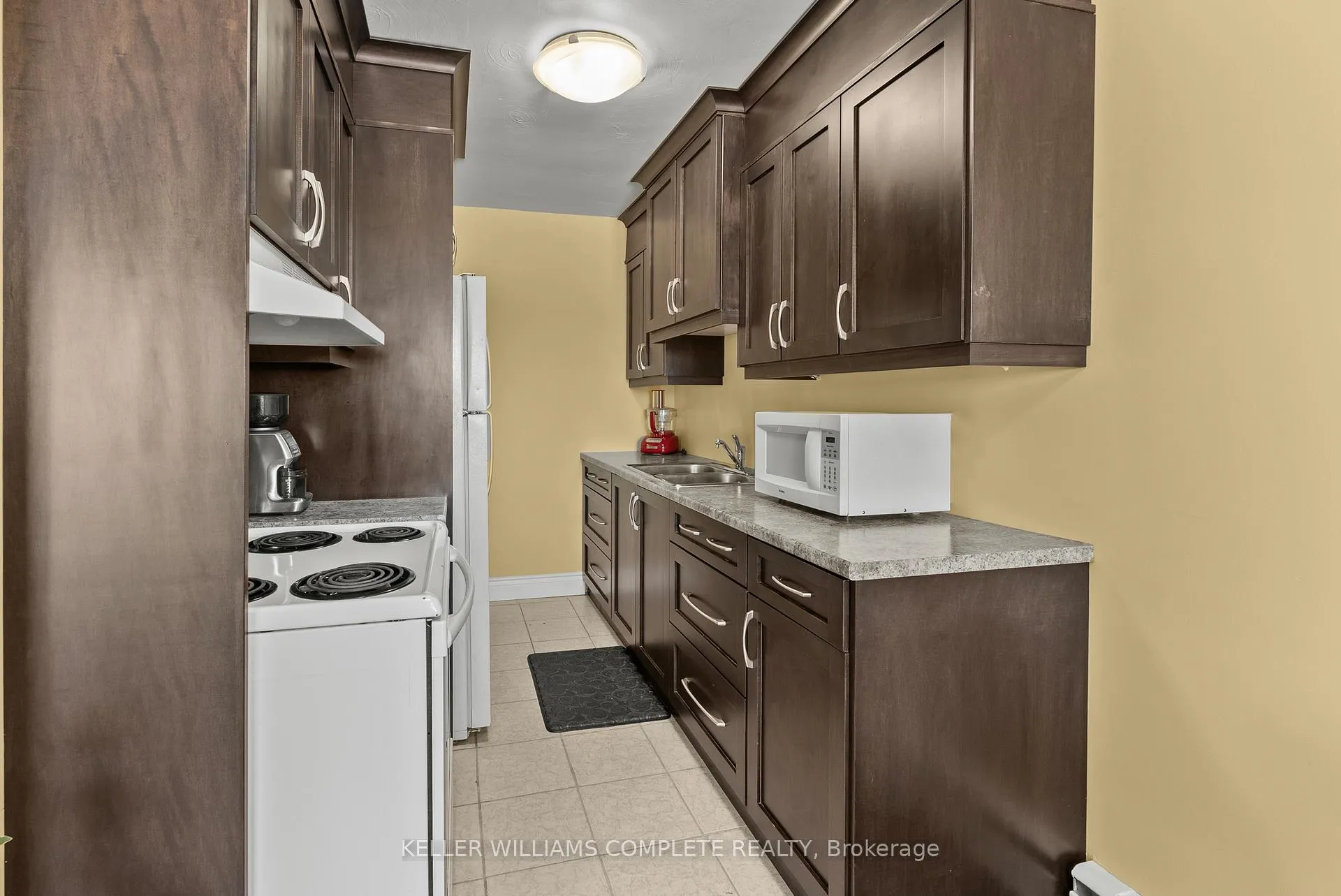 Photo 14 of Unit 37, 456 Carlton Street, St. Catharines, Facer — HOMEH