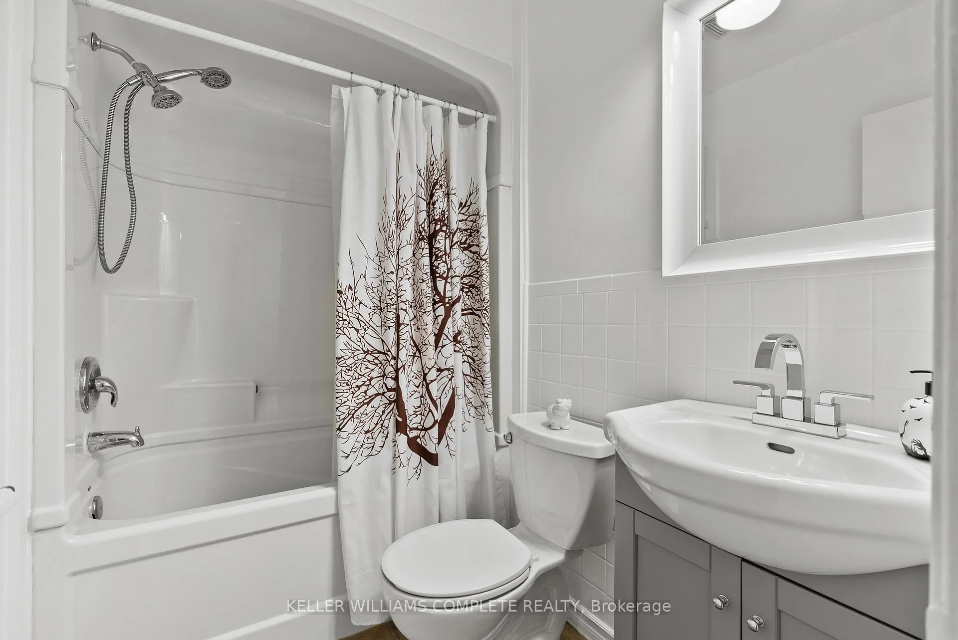 Photo 20 of Unit 37, 456 Carlton Street, St. Catharines, Facer — HOMEH