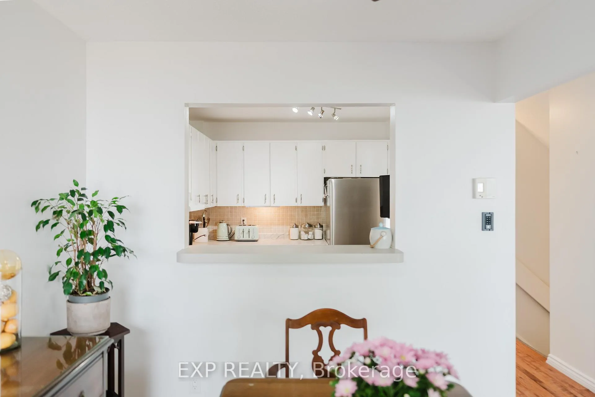 Photo 7 of Unit 53, 3415 Uplands Drive, Ottawa, Hunt Club — HOMEH