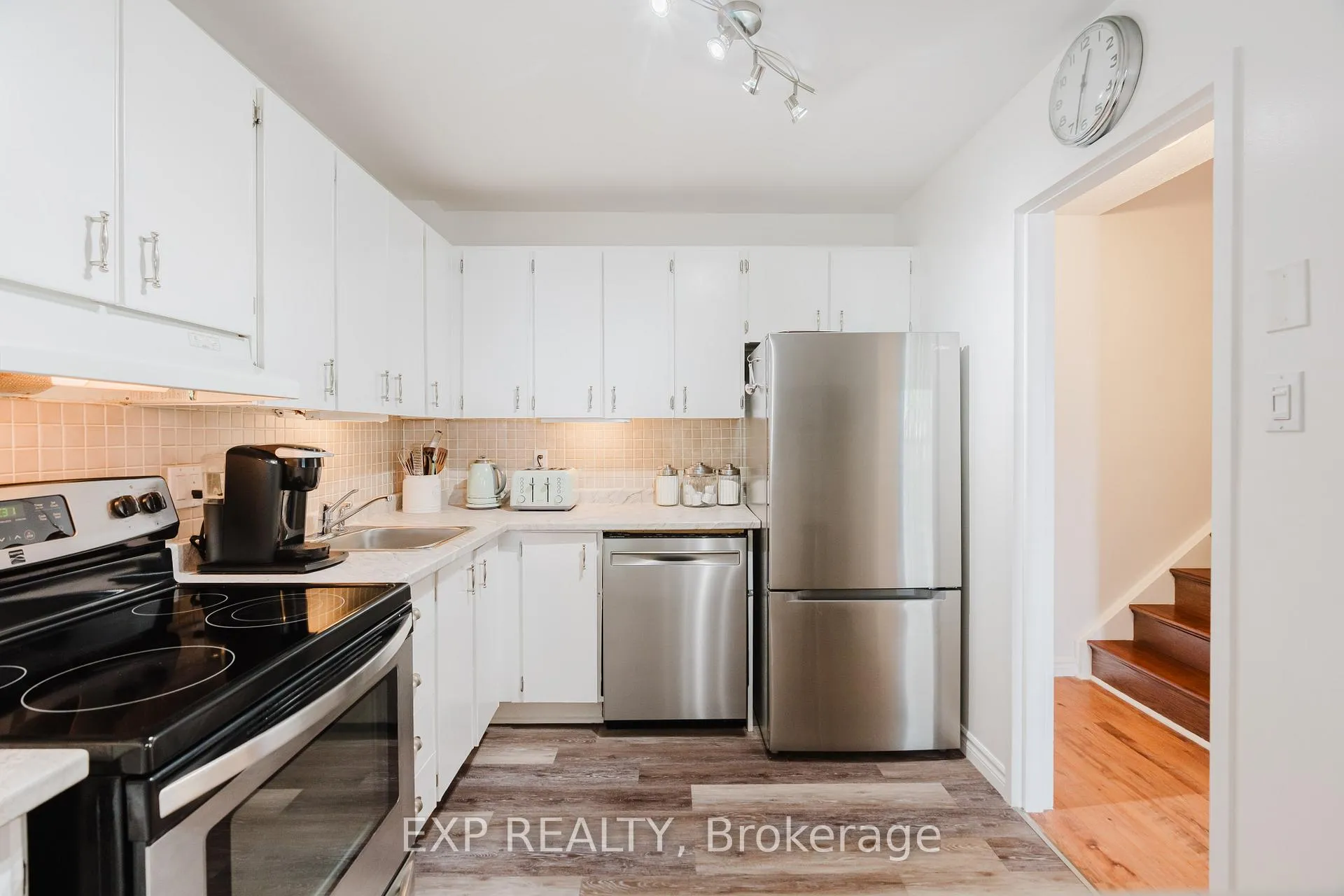 Photo 8 of Unit 53, 3415 Uplands Drive, Ottawa, Hunt Club — HOMEH