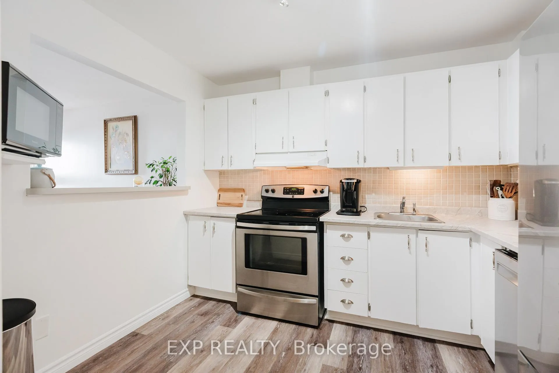 Photo 9 of Unit 53, 3415 Uplands Drive, Ottawa, Hunt Club — HOMEH