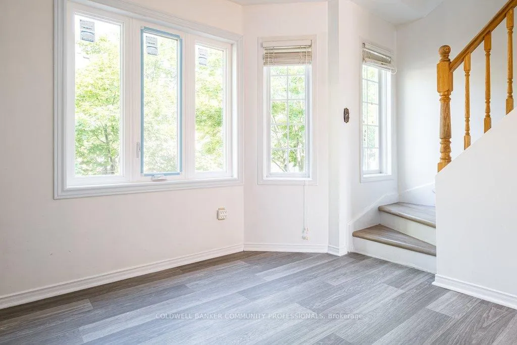 Photo 14 of Unit 10, 266 Limeridge Road E, Hamilton, Bruleville — HOMEH