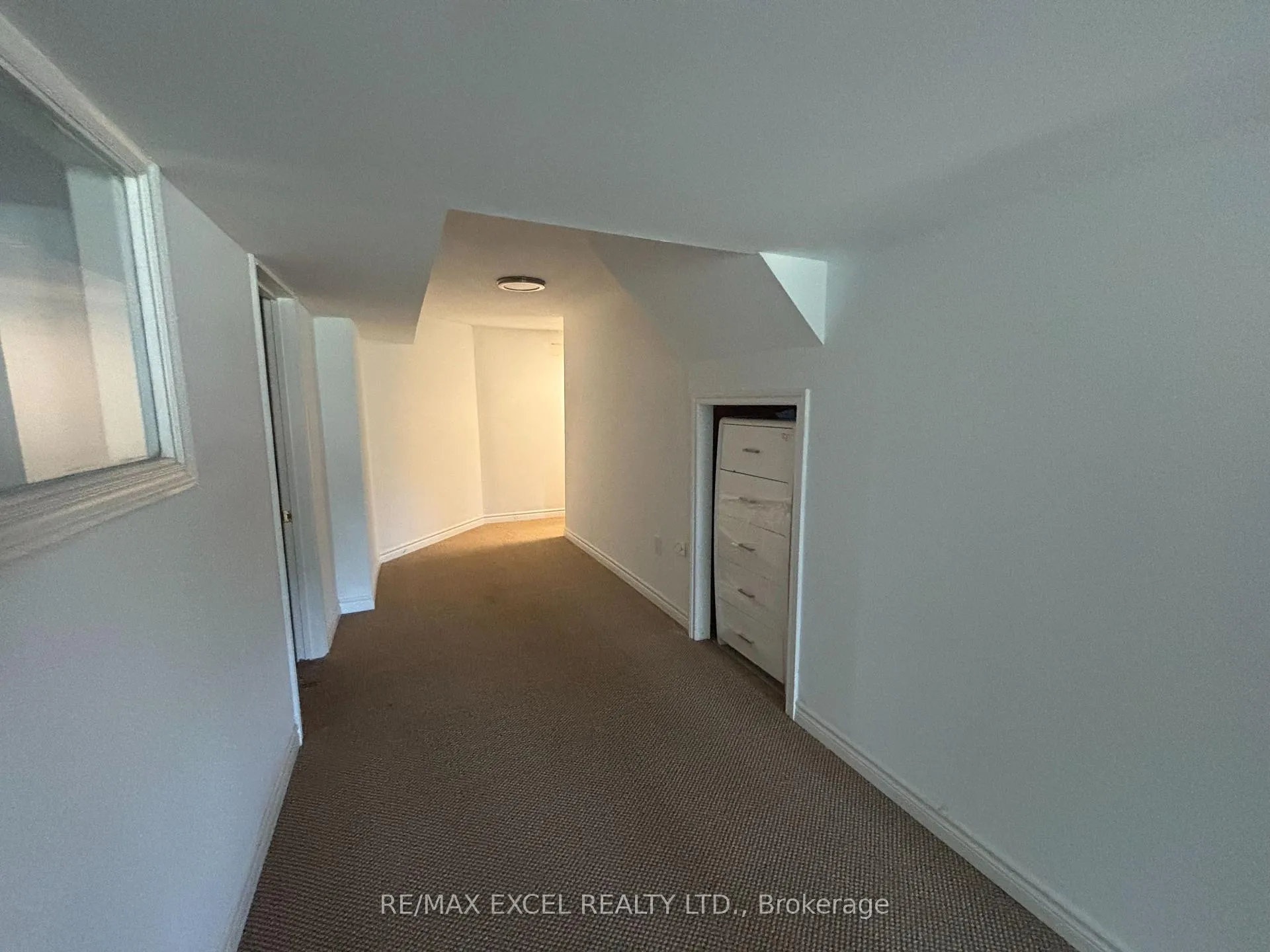 Photo 4 of Unit Bsmt, 45 Taylorwood Road, Oshawa, Samac — HOMEH