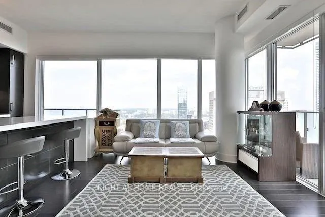 Photo 3 of Unit 4608, 1080 Bay Street, Toronto, Bay Street Corridor — HOMEH
