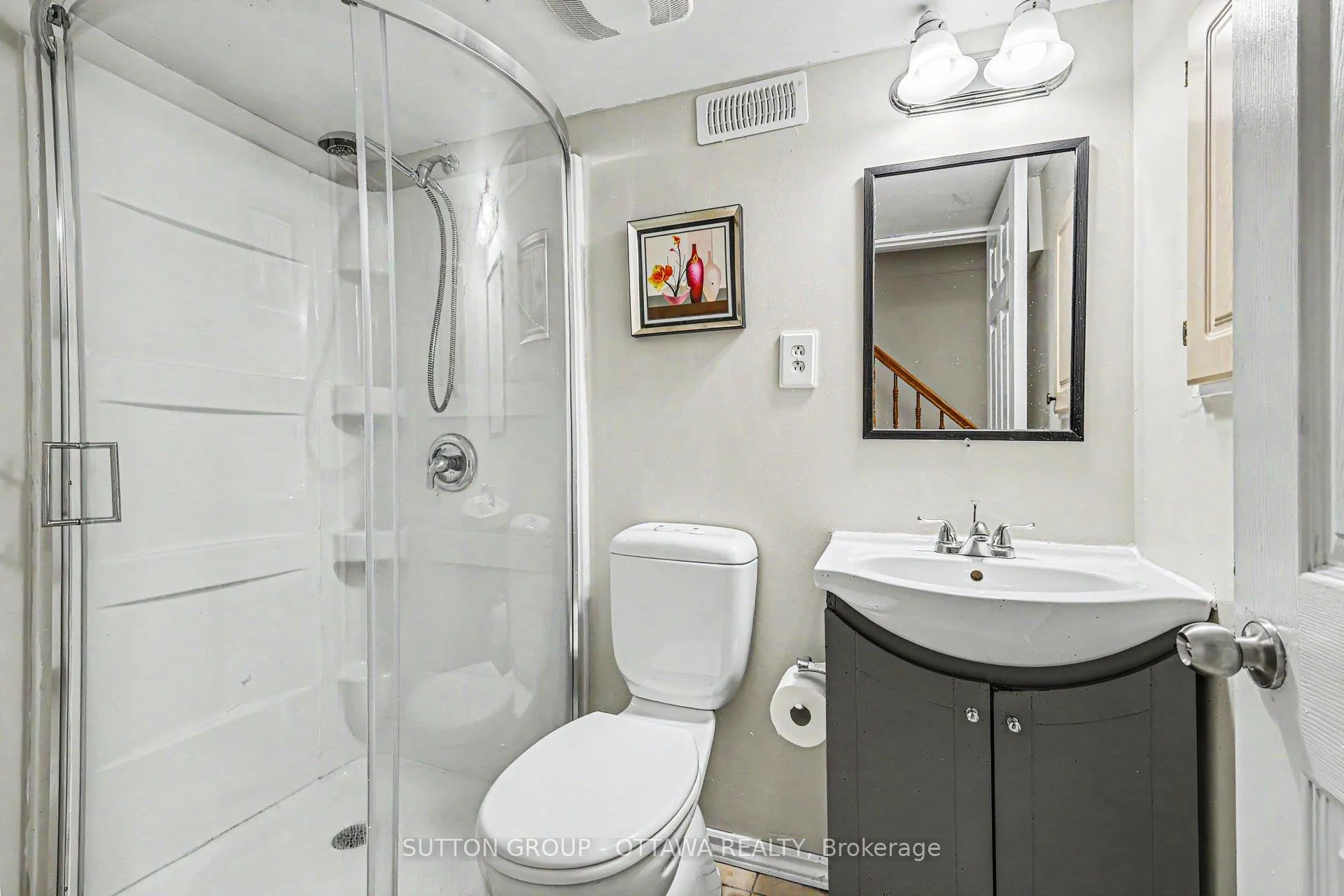 Photo 25 of 80 Burlington Crescent, Ottawa, Hunt Club Park/Greenboro — HOMEH