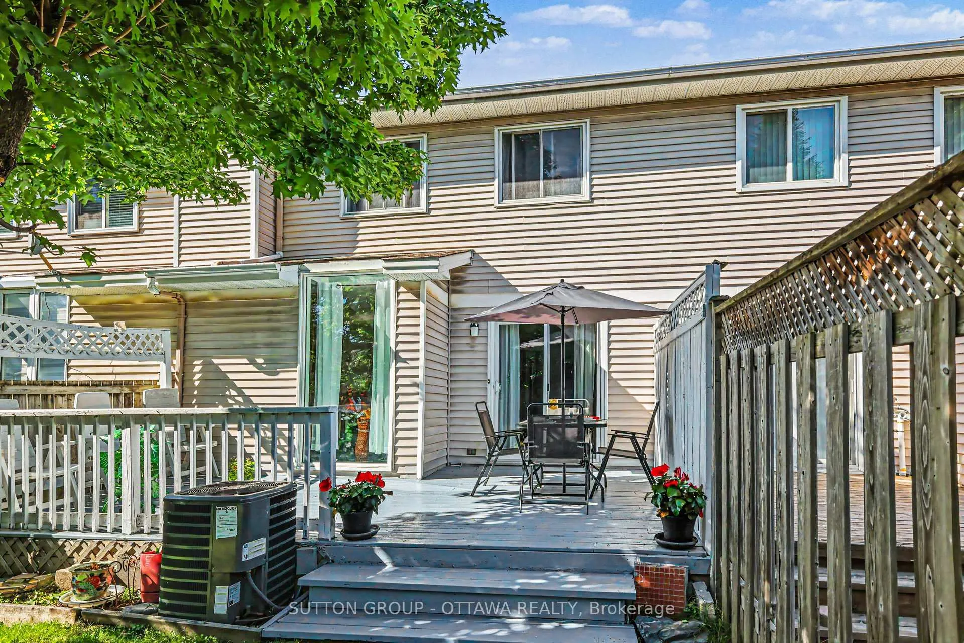 Photo 29 of 80 Burlington Crescent, Ottawa, Hunt Club Park/Greenboro — HOMEH