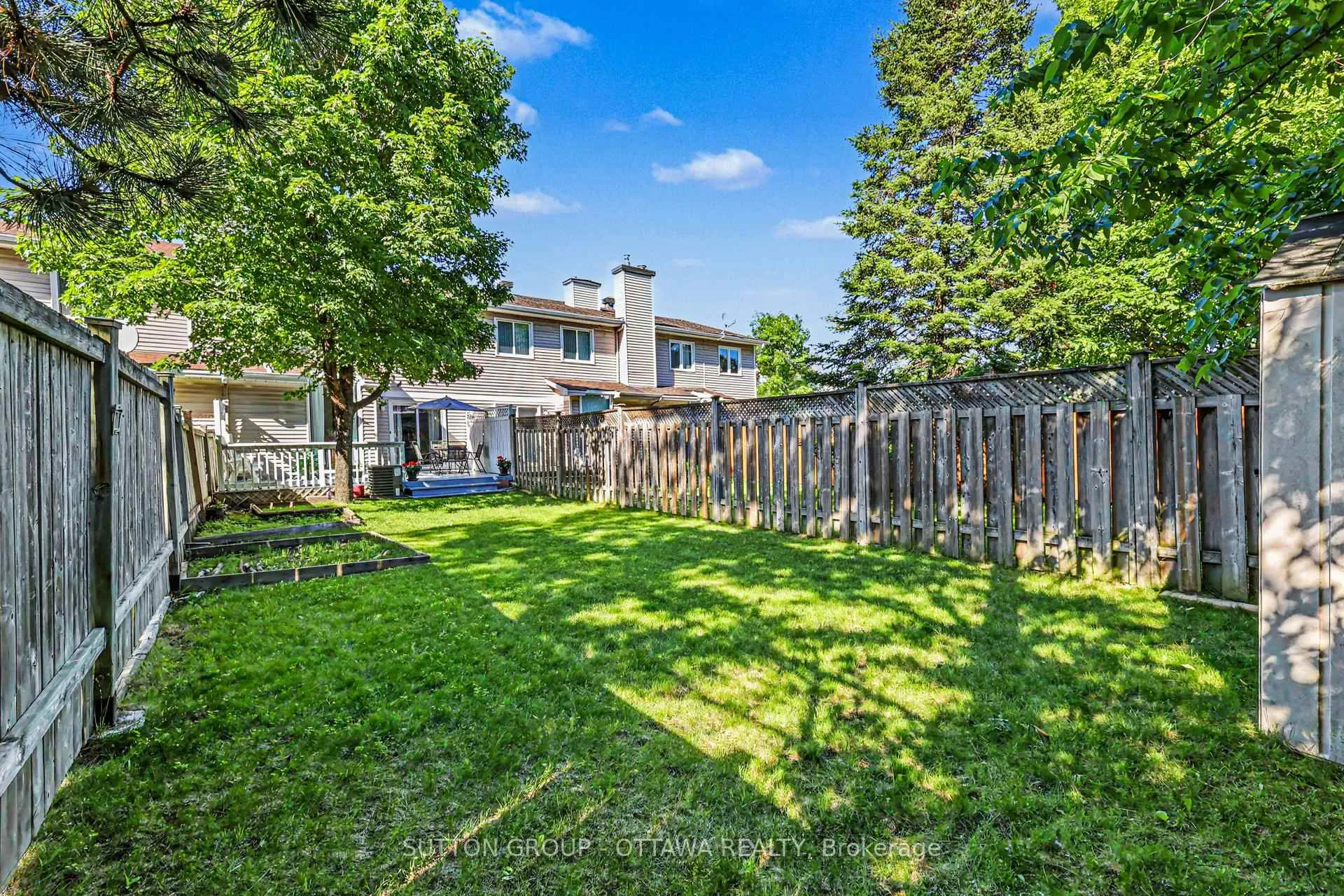 Photo 31 of 80 Burlington Crescent, Ottawa, Hunt Club Park/Greenboro — HOMEH