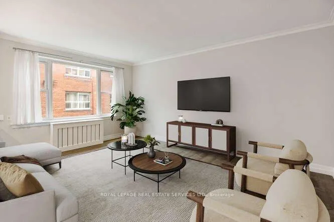 Photo 2 of Unit 203, 18 Anglesey Boulevard, Etobicoke, Edenbridge-Humber Valley — HOMEH
