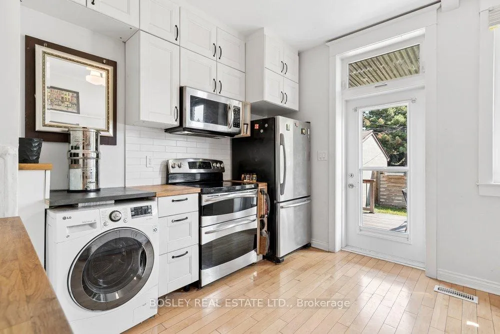 Photo 2 of 159A Gladstone Avenue, Toronto, Little Portugal — HOMEH