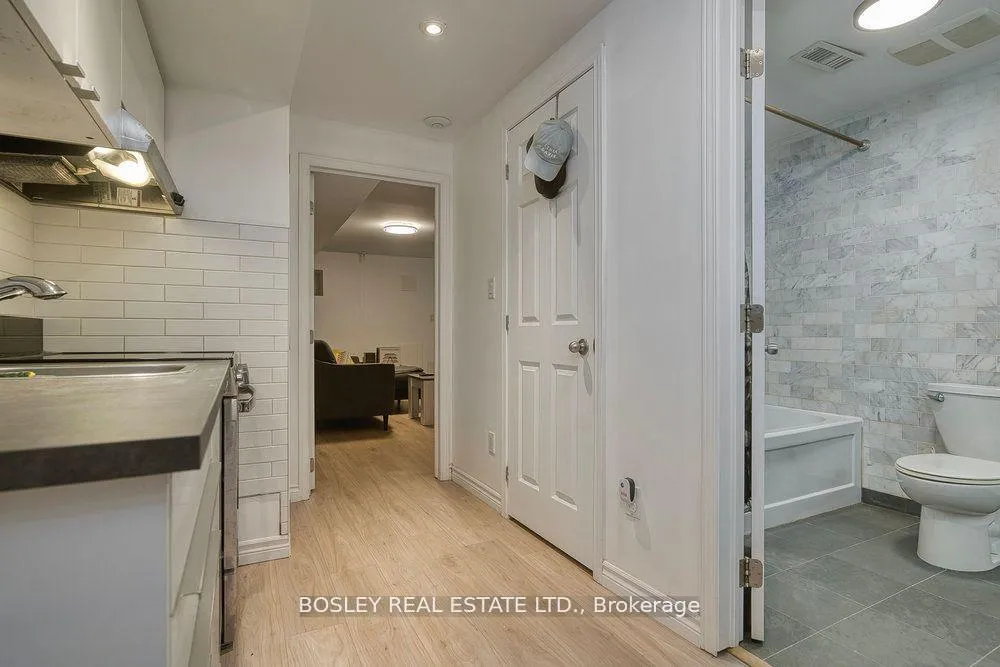 Photo 37 of 159A Gladstone Avenue, Toronto, Little Portugal — HOMEH