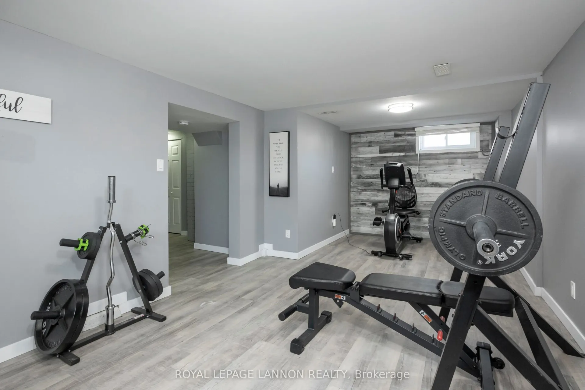Photo 32 of 138 Christina Street E, Thunder Bay, Westfort — HOMEH