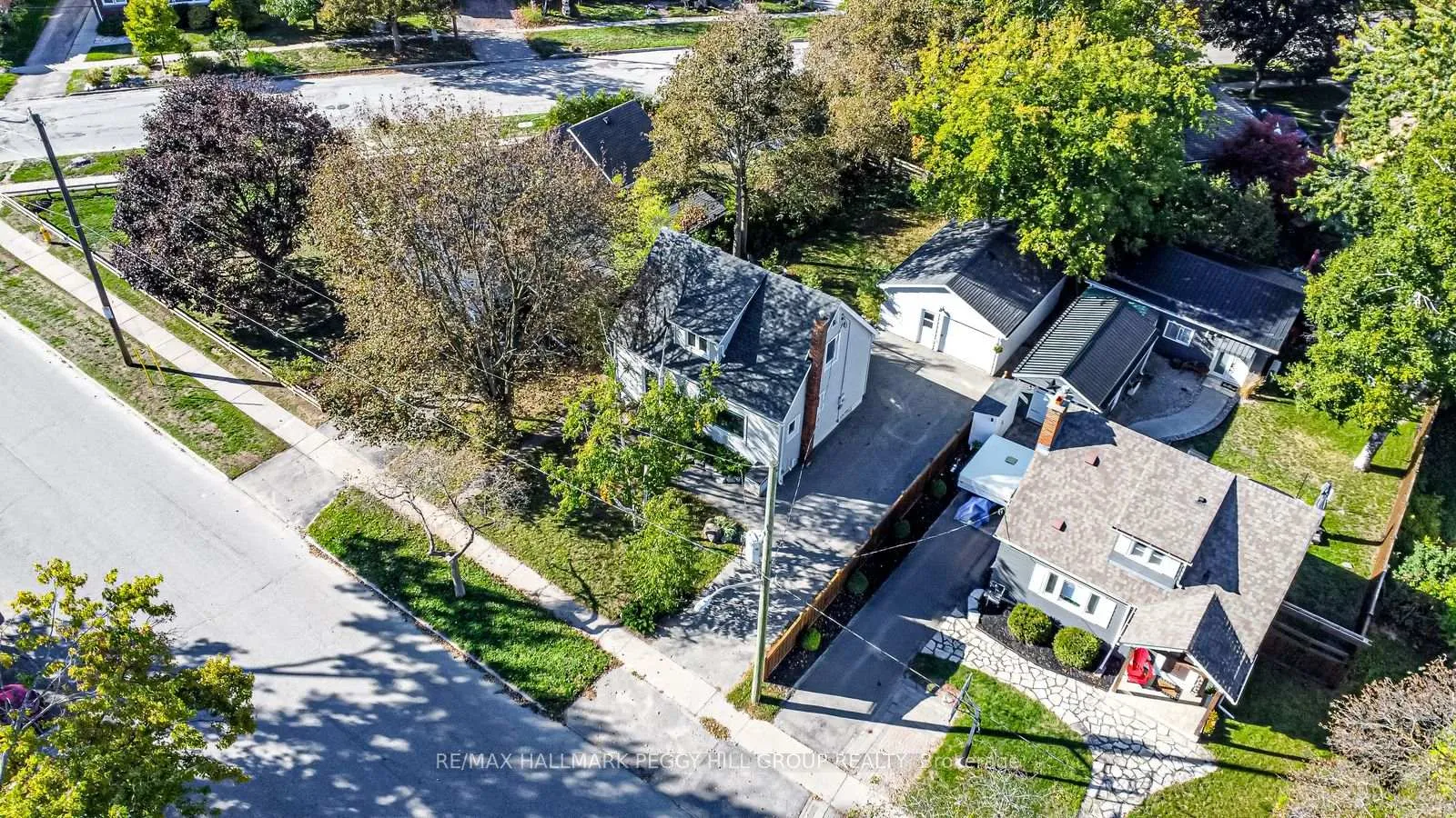 Photo 19 of 10 Holgate Street, Barrie, Allandale — HOMEH