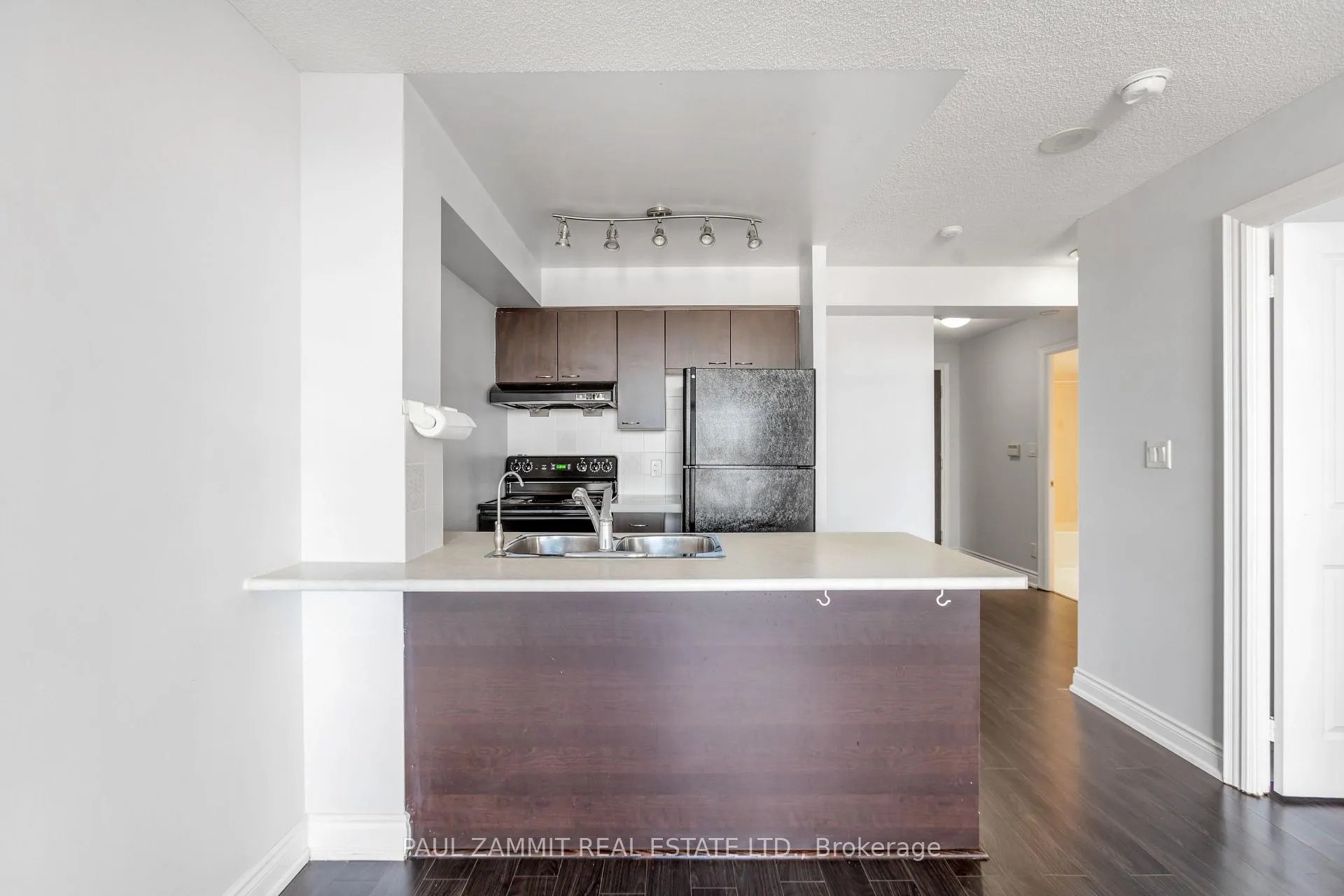 Photo 6 of Unit 615, 88 Times Avenue, Markham, Commerce Valley — HOMEH