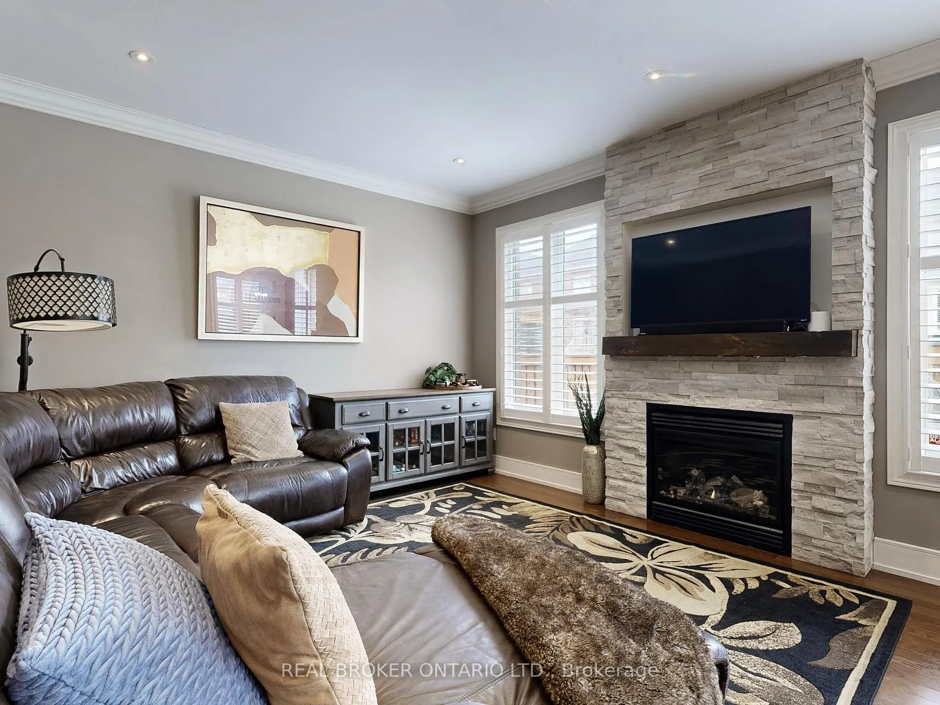 Photo 4 of 65 Paisley Green Avenue, Caledon, Caledon East — HOMEH