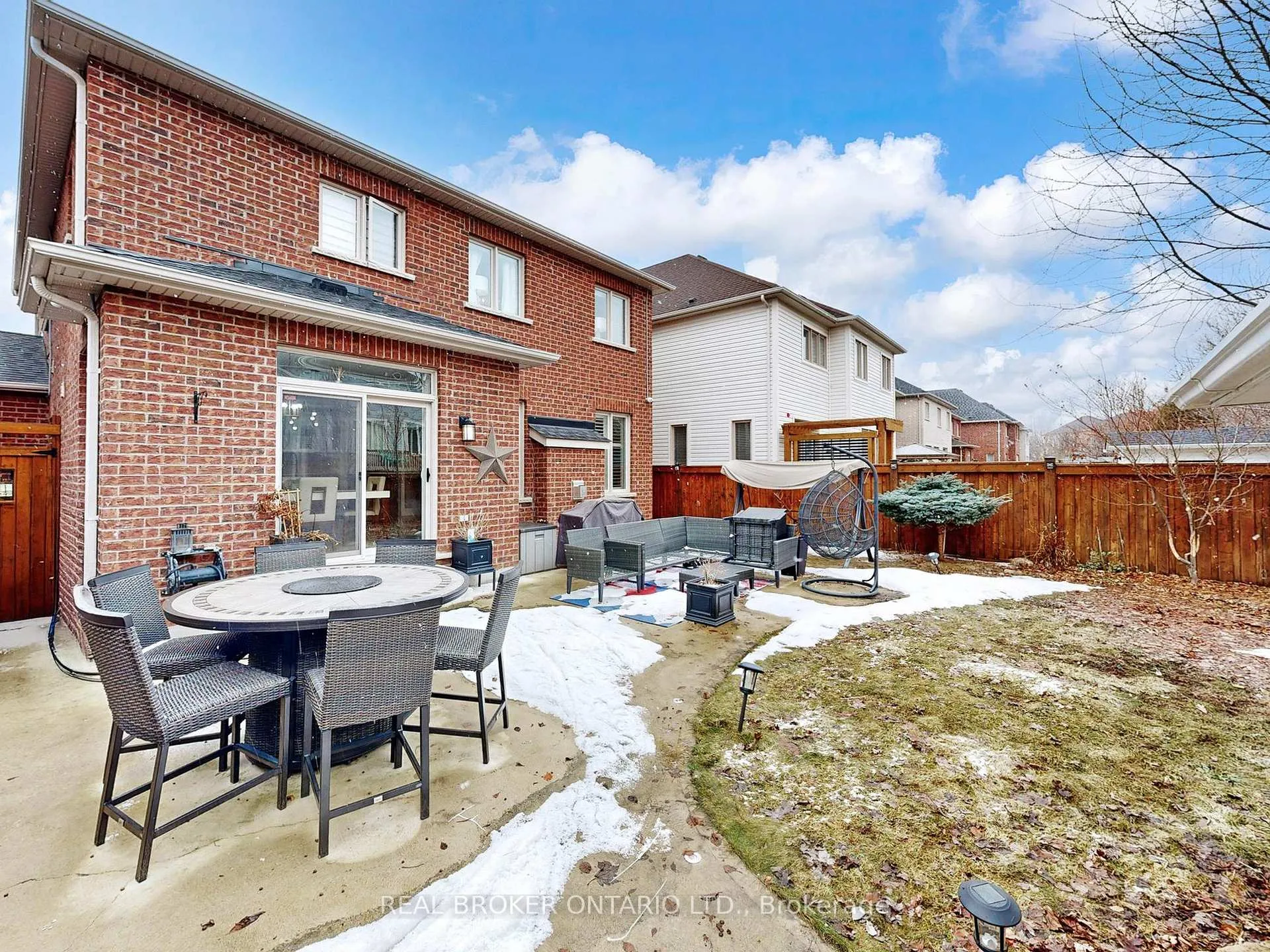 Photo 38 of 65 Paisley Green Avenue, Caledon, Caledon East — HOMEH