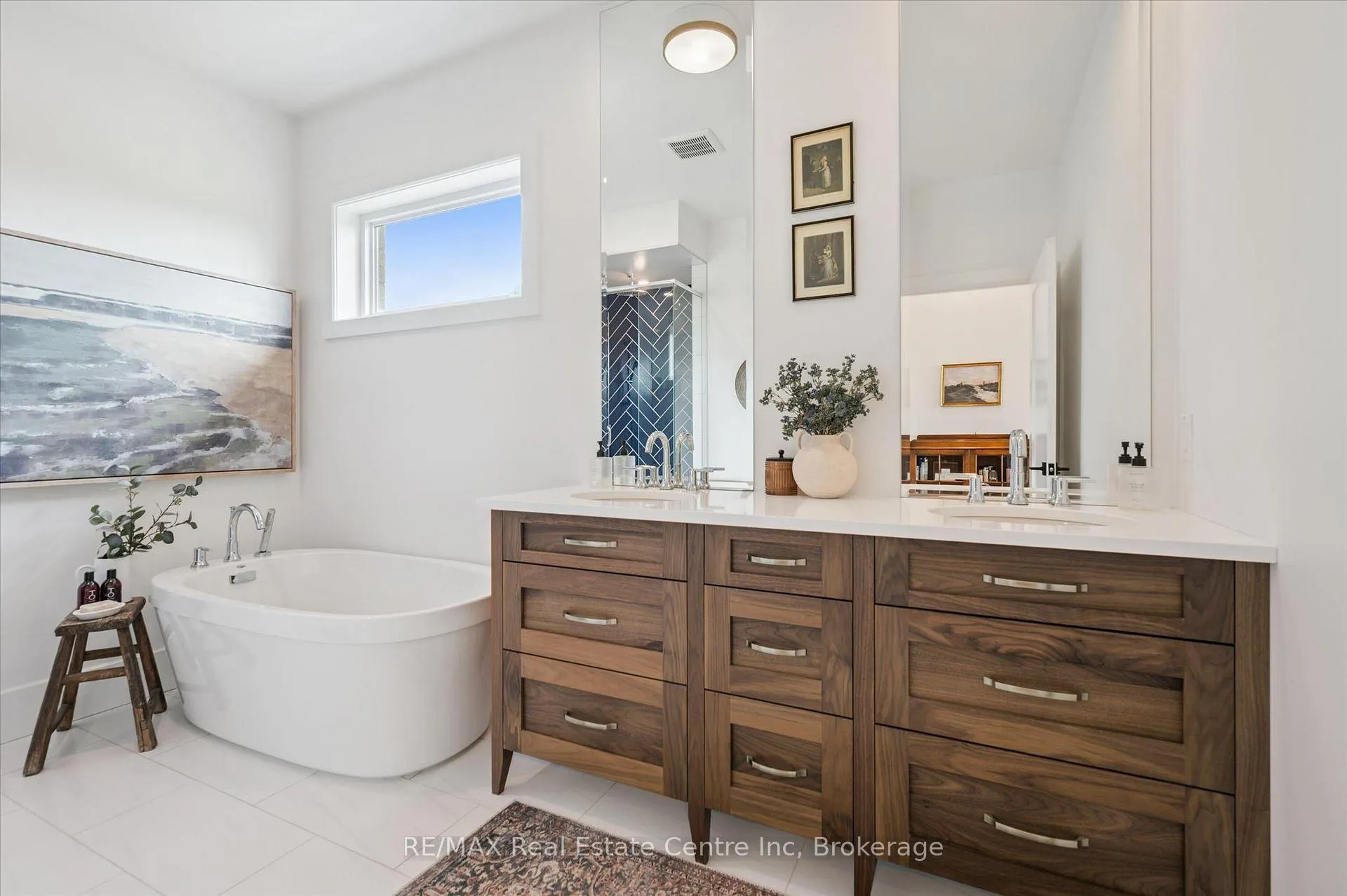 Photo 17 of 122 Ridgeview Drive, Mapleton, Rural Mapleton — HOMEH