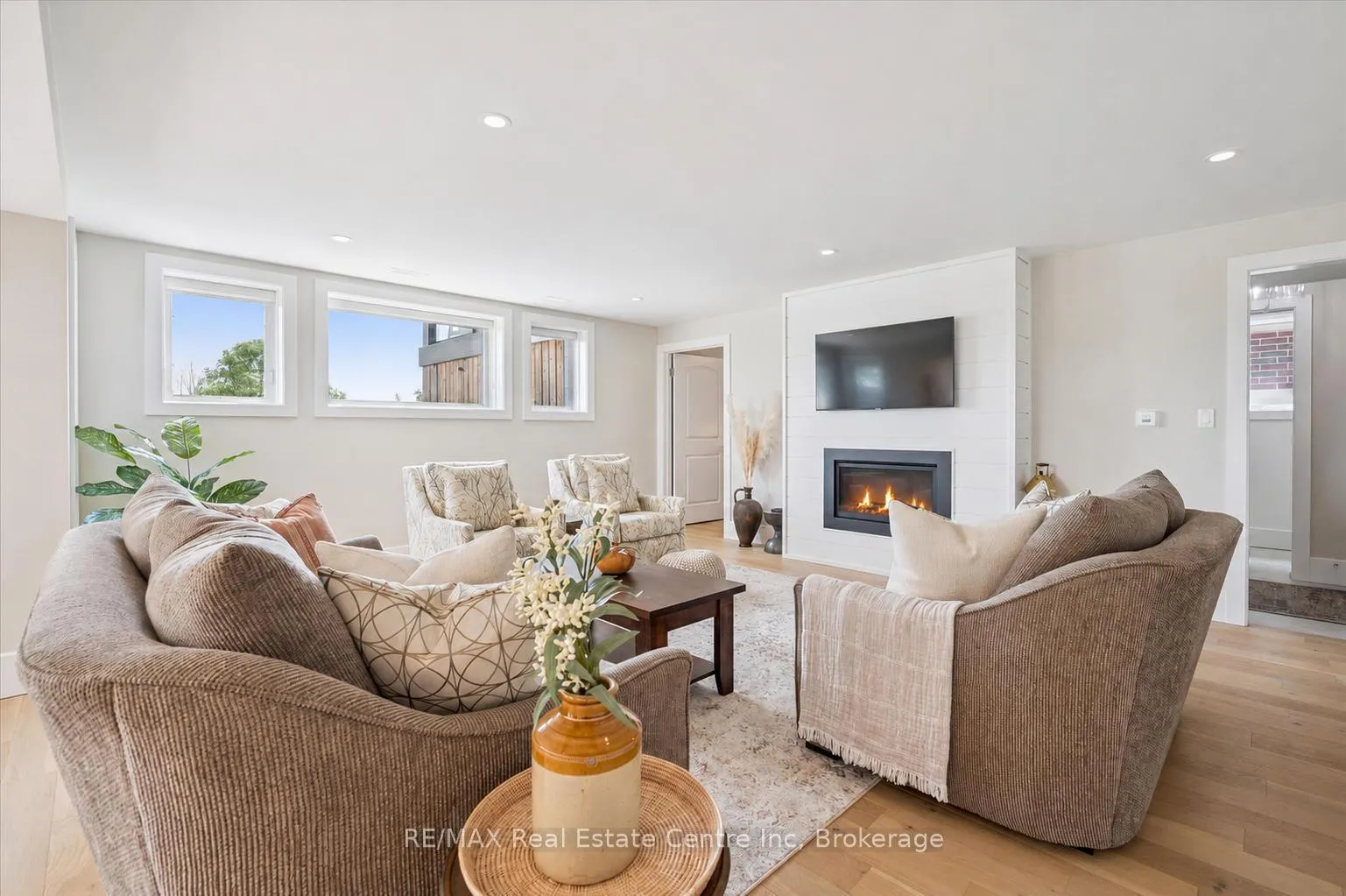 Photo 29 of 122 Ridgeview Drive, Mapleton, Rural Mapleton — HOMEH