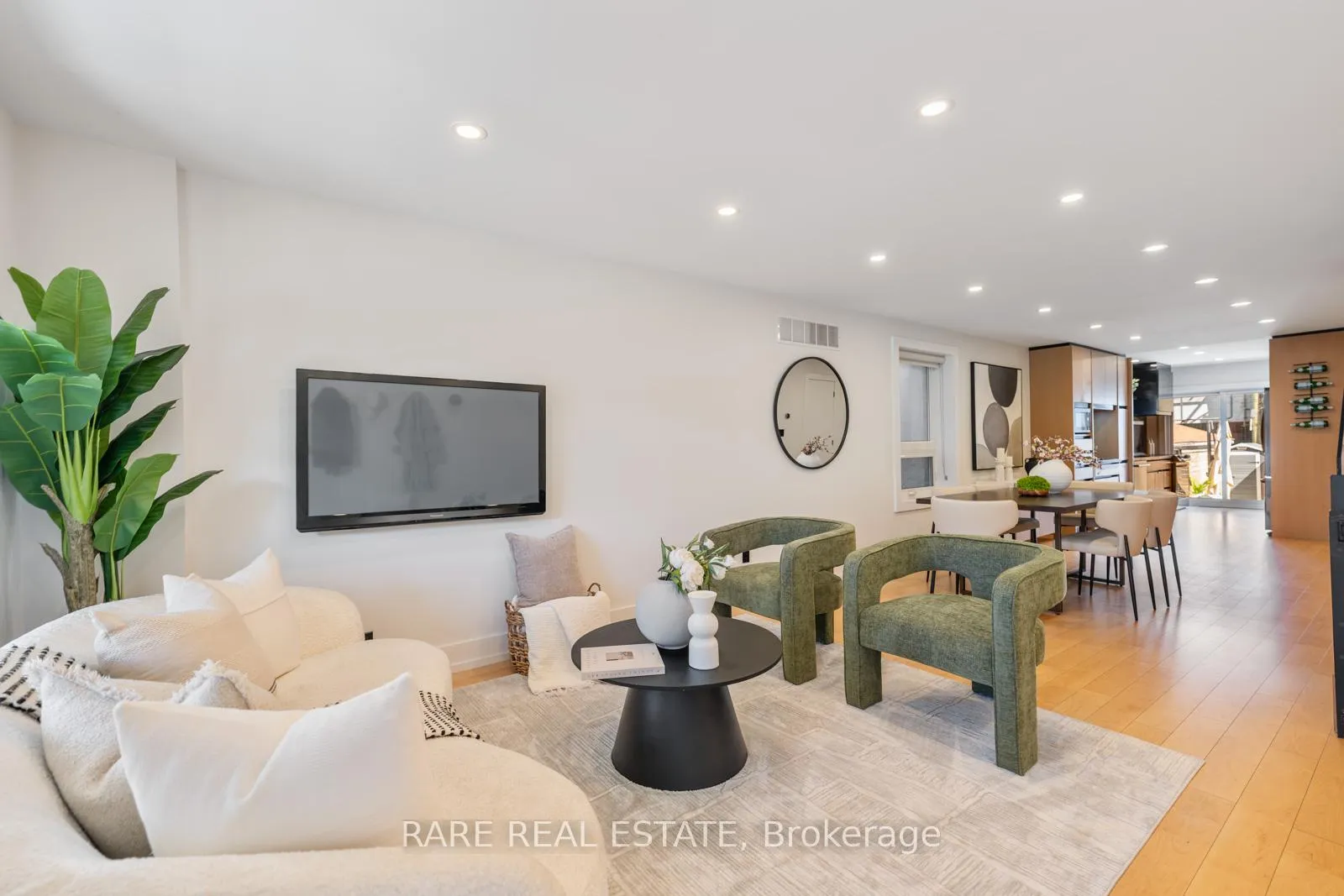 Photo 6 of 118 Mackay Avenue, Toronto, Corso Italia-Davenport — HOMEH