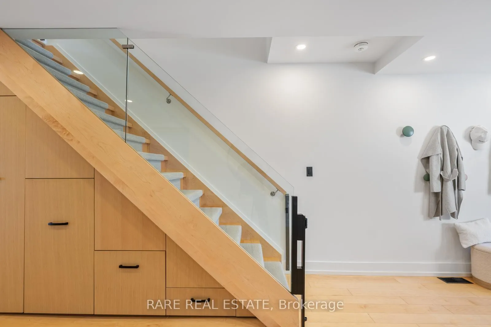 Photo 13 of 118 Mackay Avenue, Toronto, Corso Italia-Davenport — HOMEH