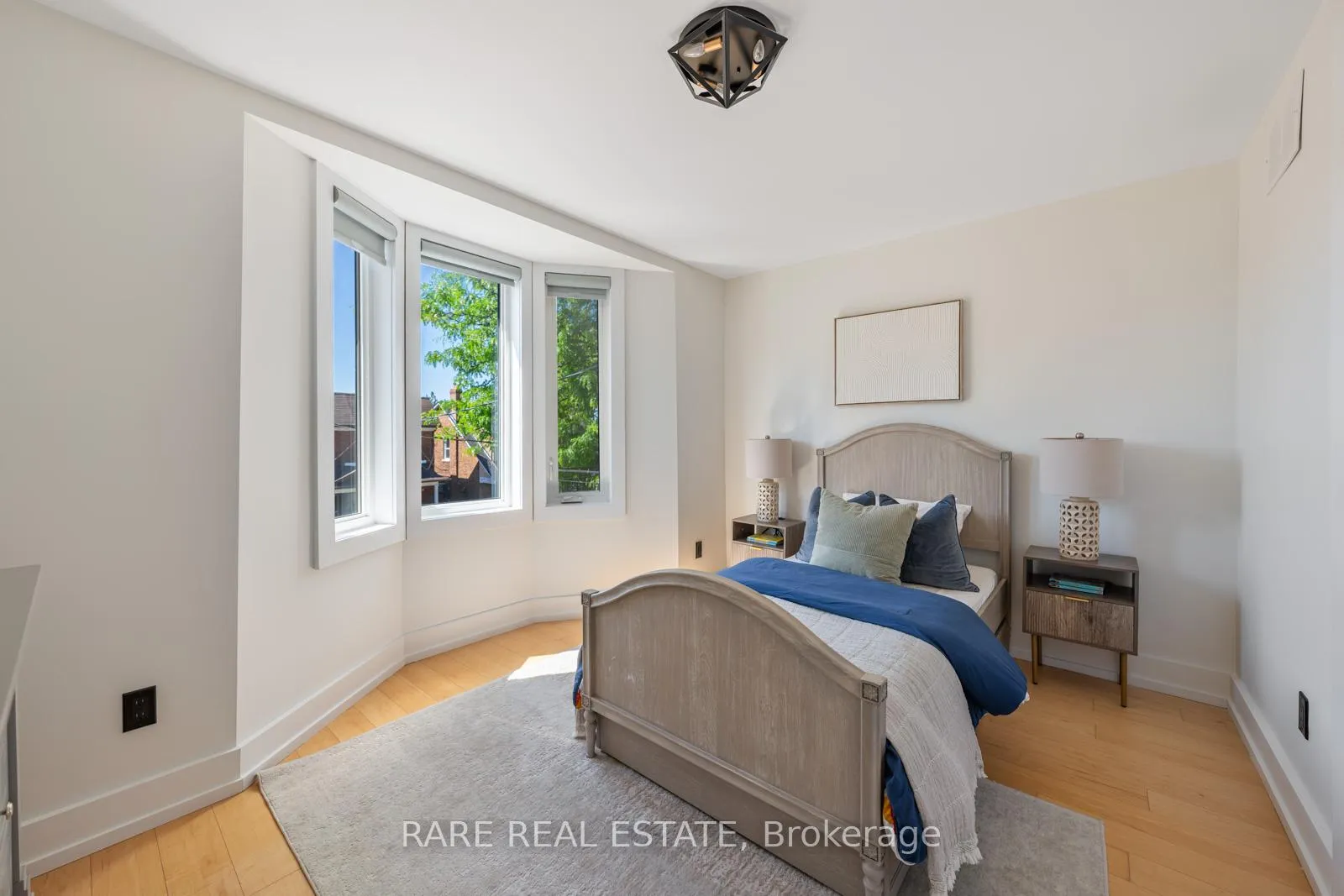 Photo 14 of 118 Mackay Avenue, Toronto, Corso Italia-Davenport — HOMEH