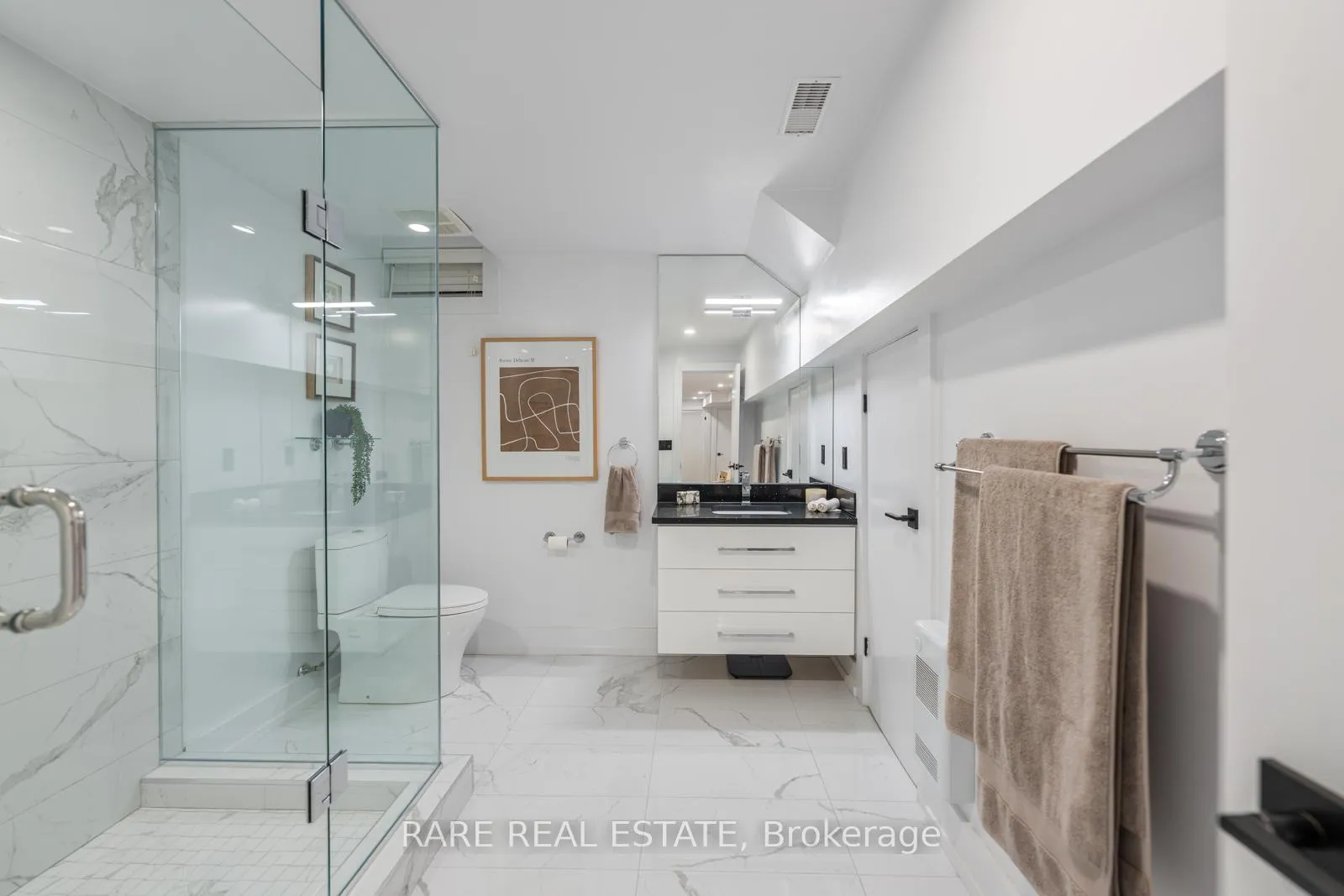 Photo 20 of 118 Mackay Avenue, Toronto, Corso Italia-Davenport — HOMEH