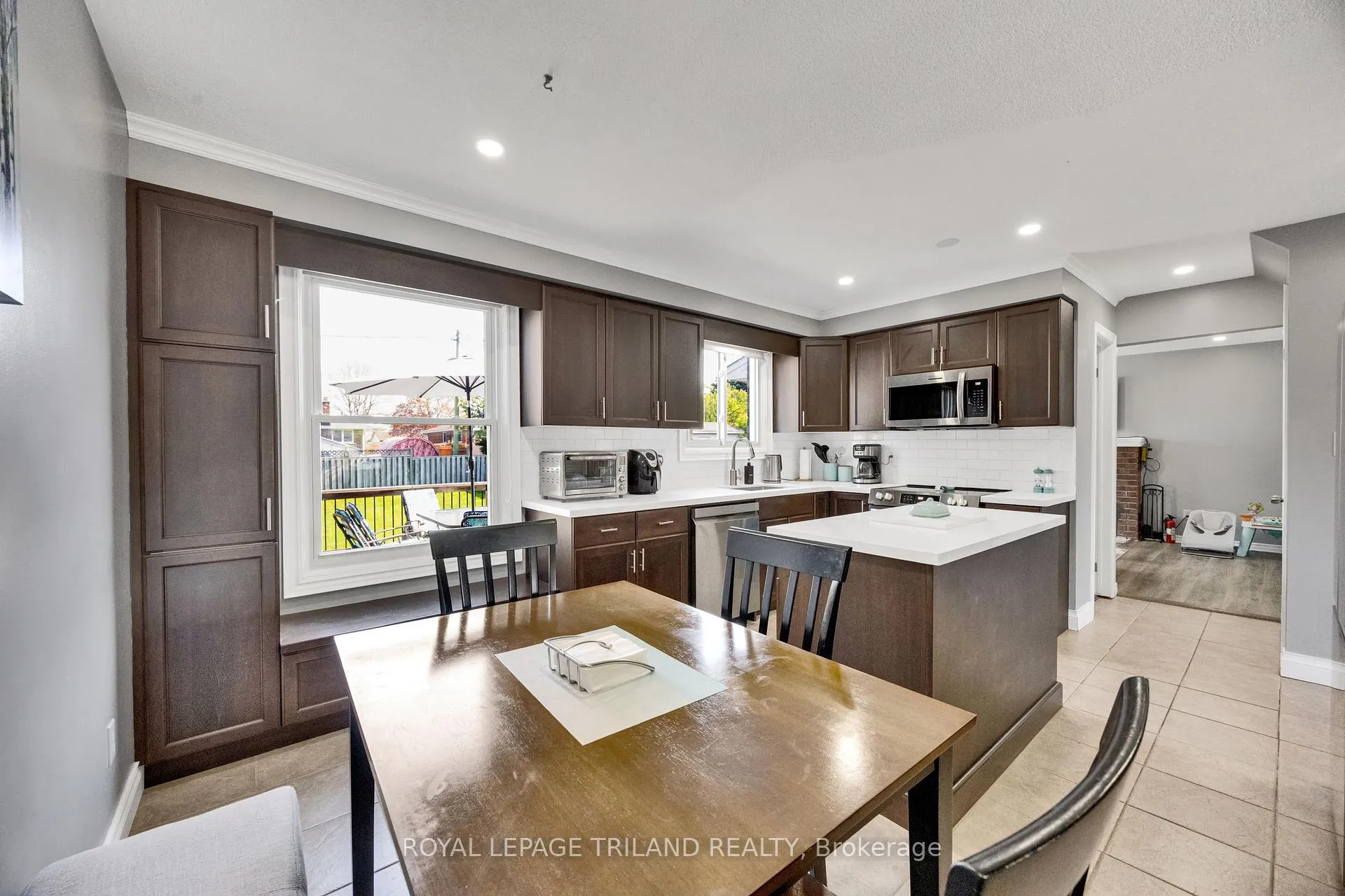 Photo 7 of 59 Vanier Place, St. Thomas — HOMEH