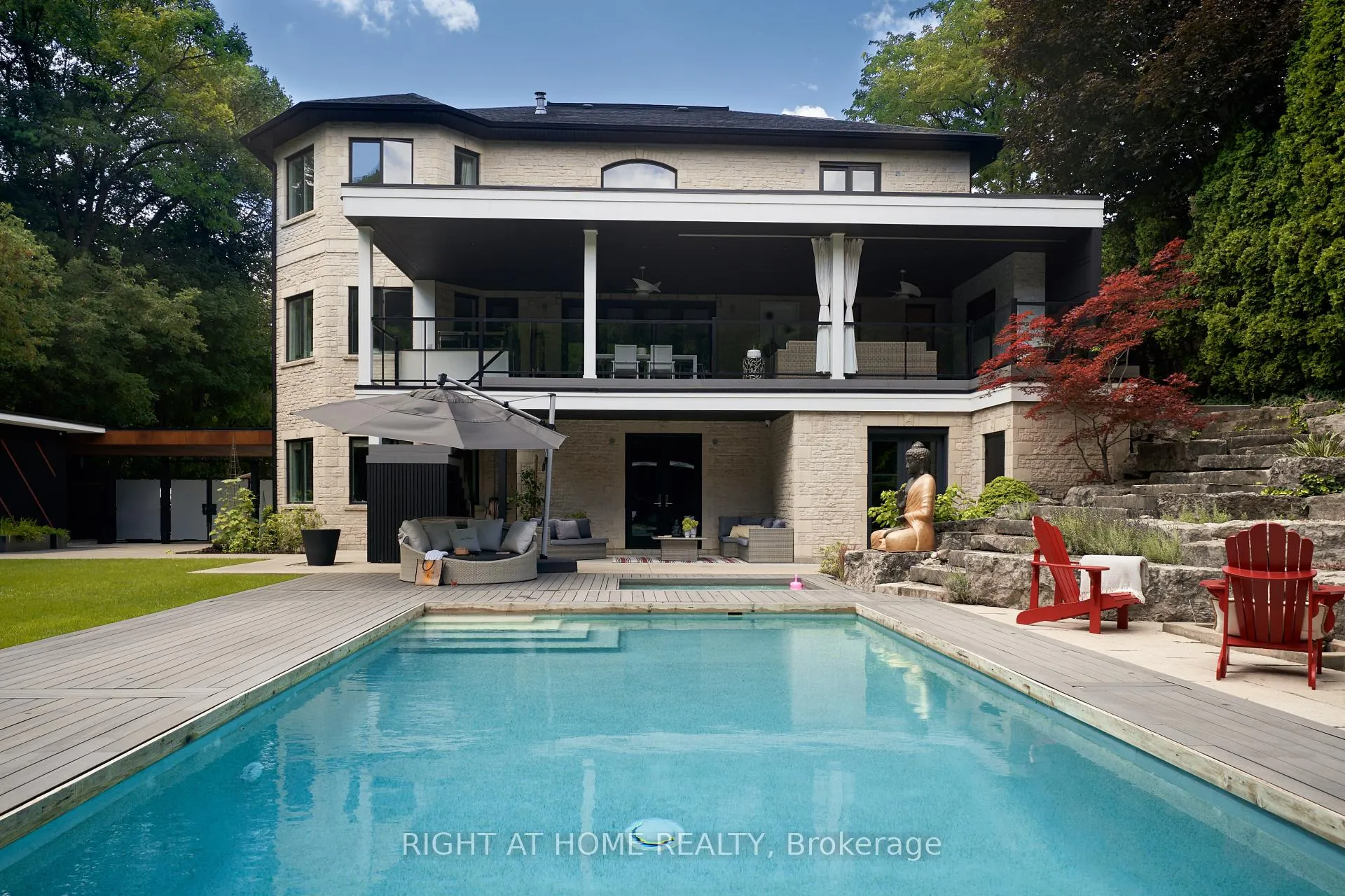 Photo 9 of 1305 Royal York Road, Etobicoke, Edenbridge-Humber Valley — HOMEH