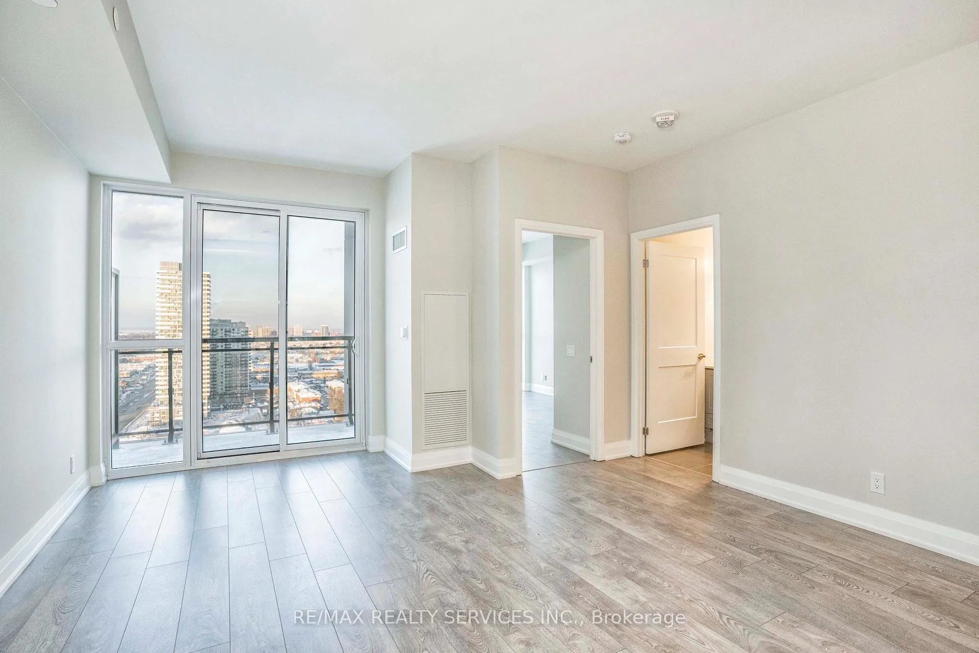 Photo 6 of Unit 2202, 15 Lynch Street, Brampton, Downtown Brampton — HOMEH