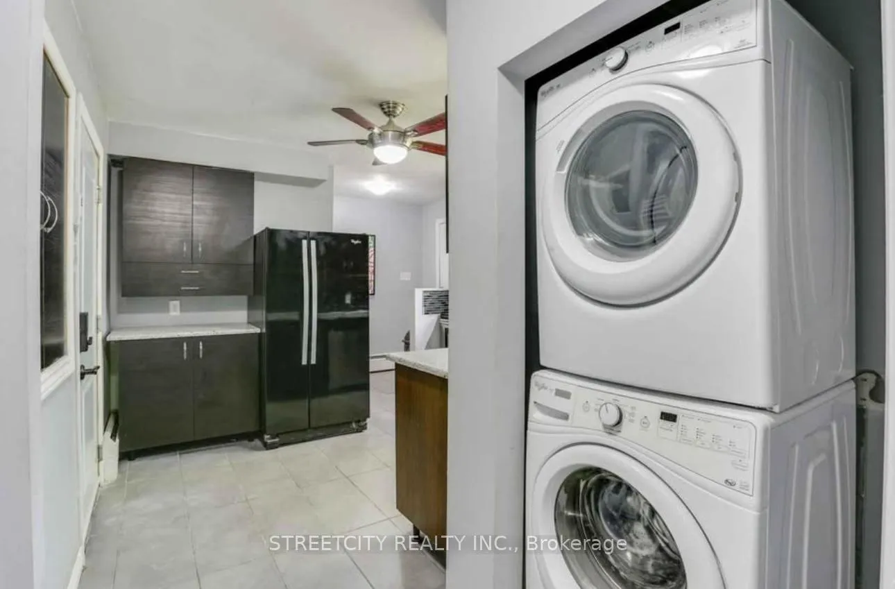 Photo 6 of Unit Upper, 1337 Victoria Drive, London, East C — HOMEH