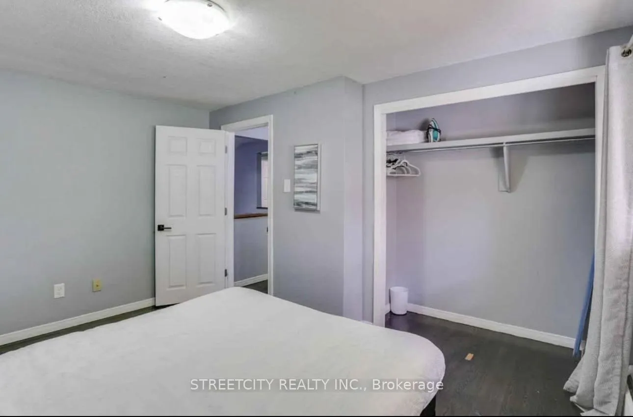 Photo 8 of Unit Upper, 1337 Victoria Drive, London, East C — HOMEH