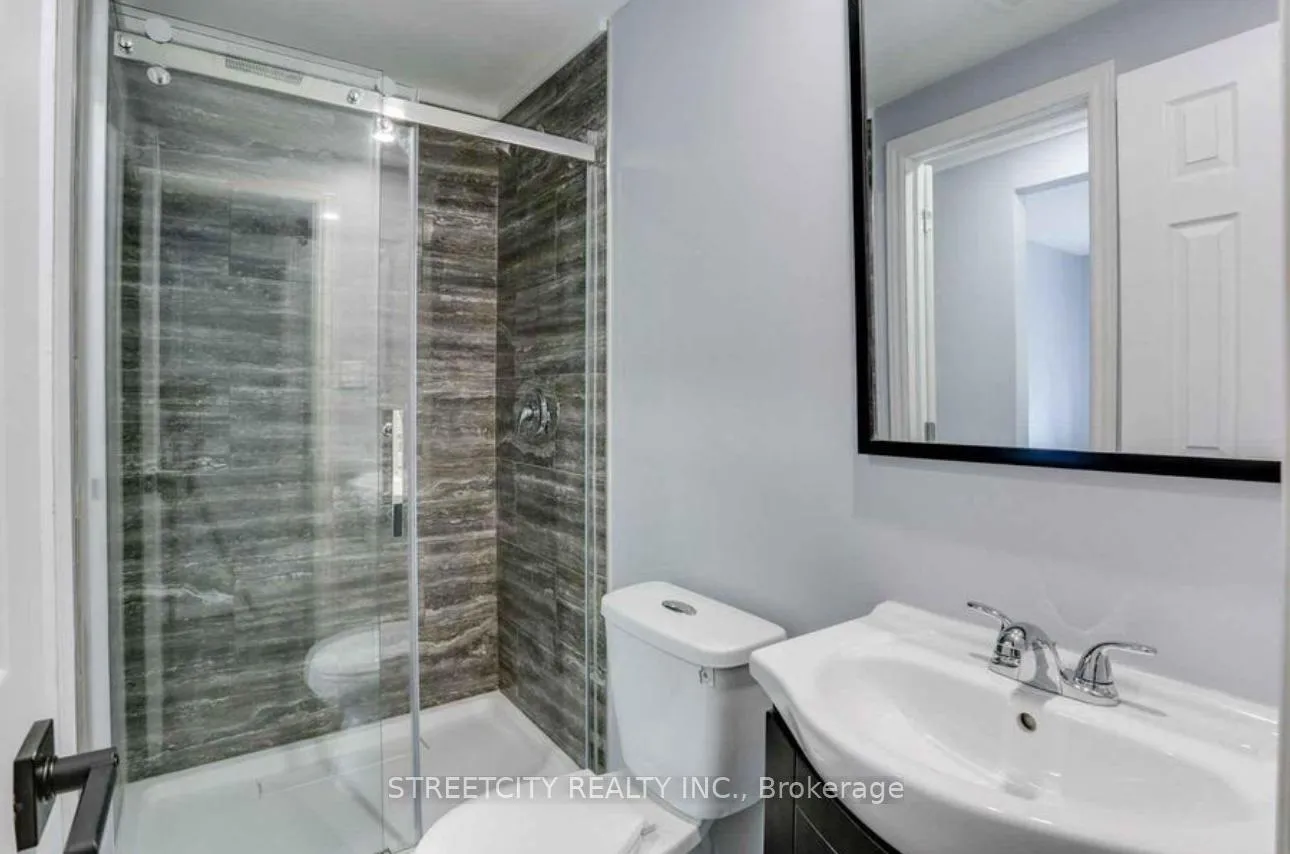 Photo 11 of Unit Upper, 1337 Victoria Drive, London, East C — HOMEH