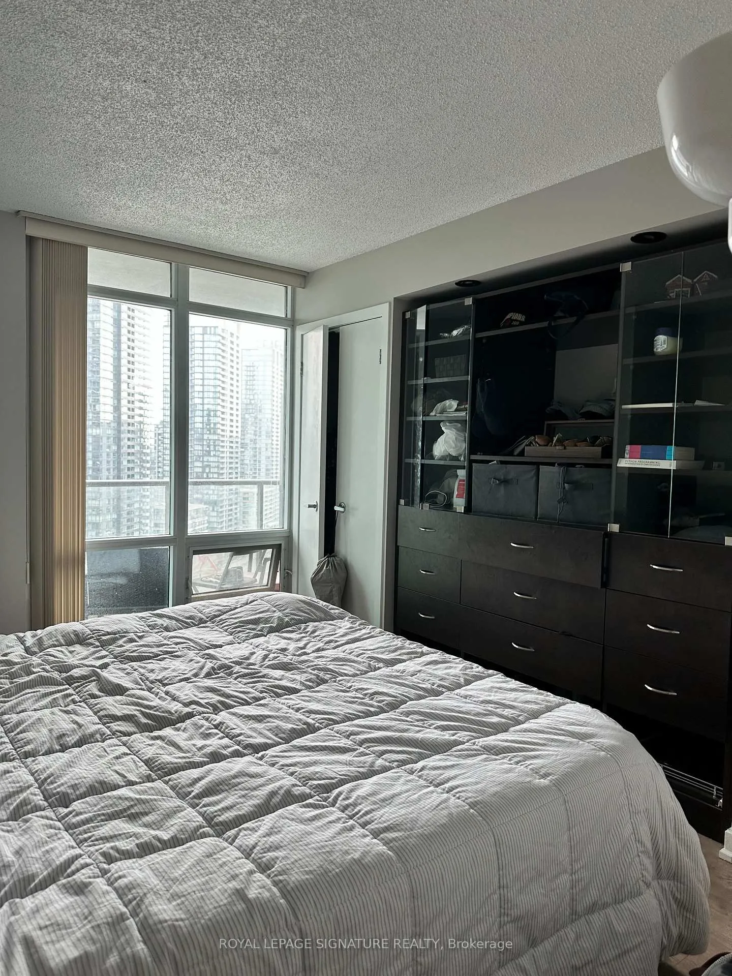 Photo 7 of Unit 2305, 373 Front Street W, Toronto, Waterfront Communities — HOMEH