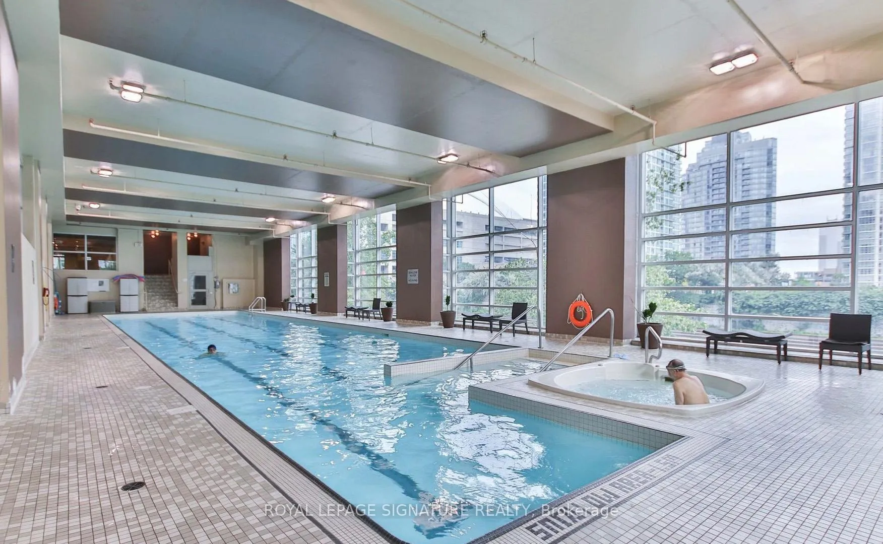 Photo 11 of Unit 2305, 373 Front Street W, Toronto, Waterfront Communities — HOMEH
