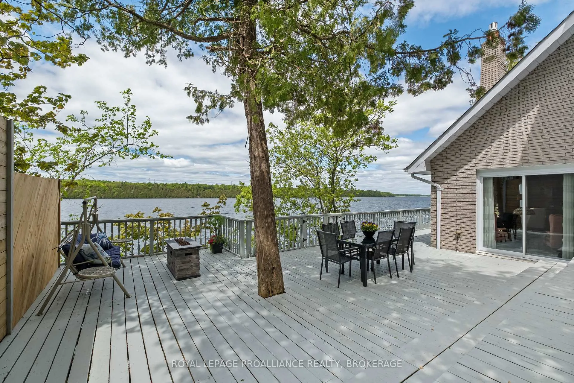 Photo 6 of 1020 Lark Lane, Frontenac, Frontenac South — HOMEH